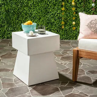 SAFAVIEH Zen Mushroom Concrete Indoor/ Outdoor Accent Table (Ivory) - 13.7" x 13.7" x 18.1" - On ... | Bed Bath & Beyond