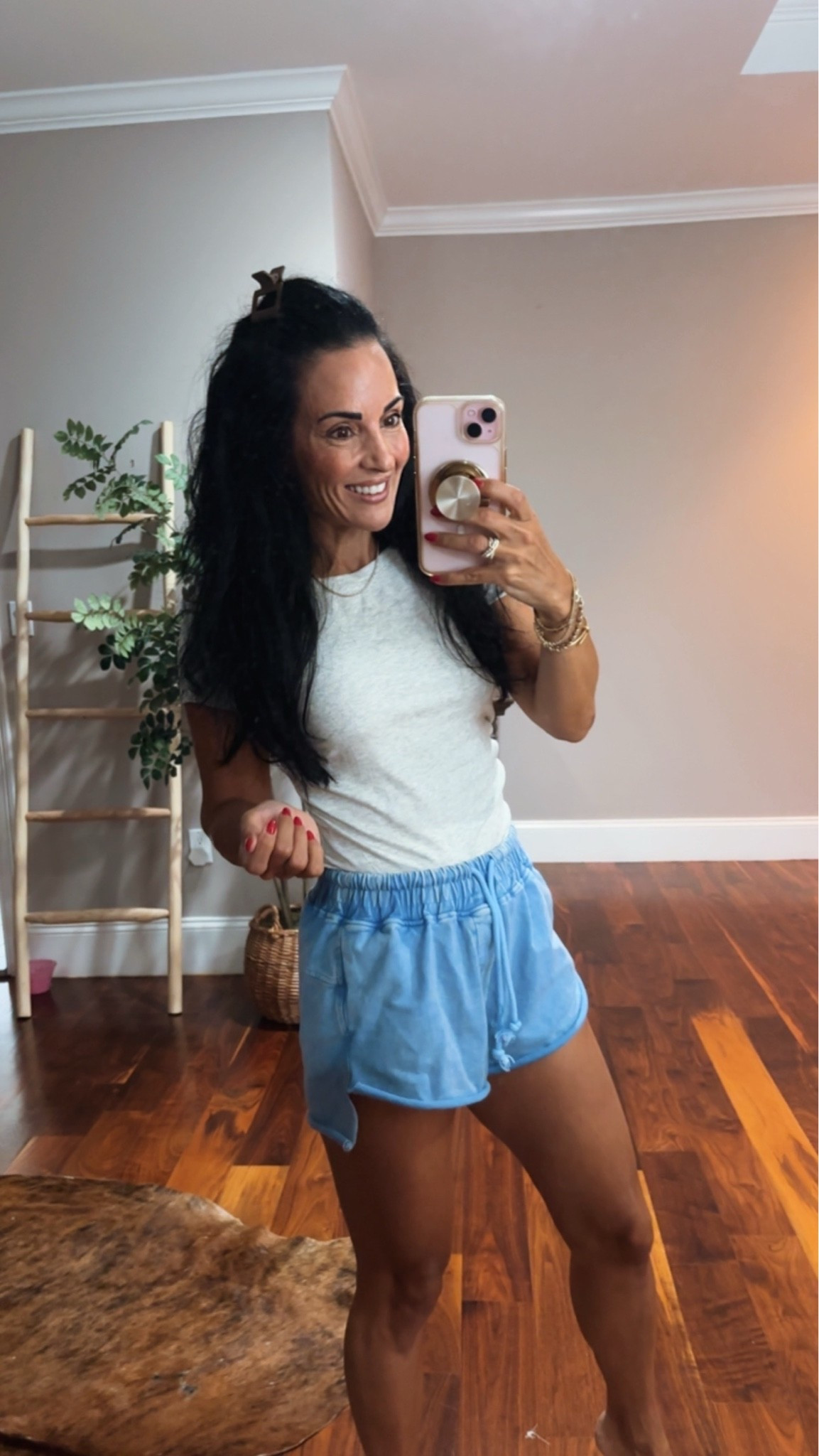 Amazon shorts on sale

So comfy

#LTKootd #LTKSaleAlert #LTKActive
