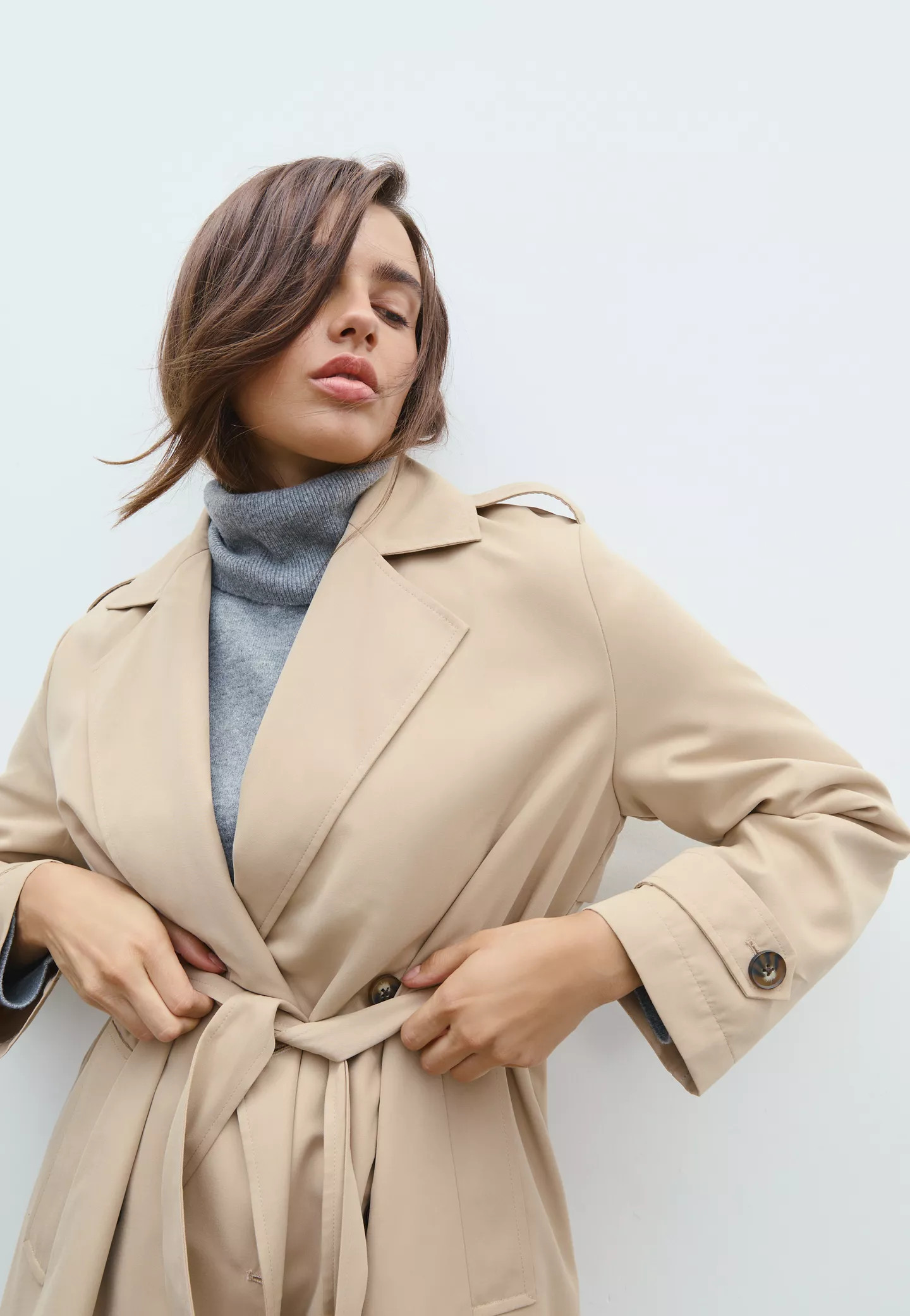 Long flowing trench coat | Stradivarius (UK)