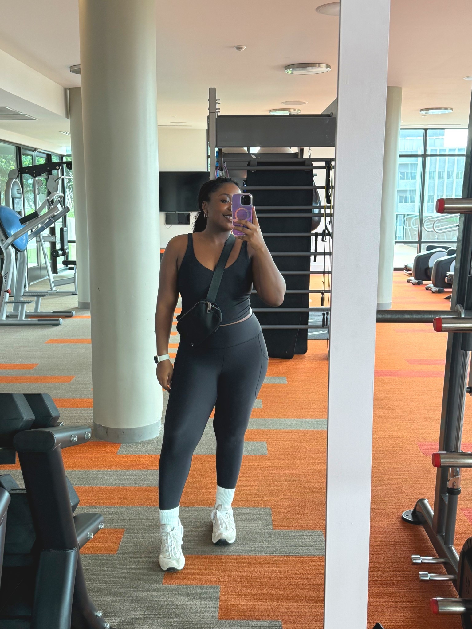 Perfect comfy and affordable gym set. I got both pieces in a Medium. Love Old Navy’s activewear! 

#LTKFindsUnder50 #LTKActive