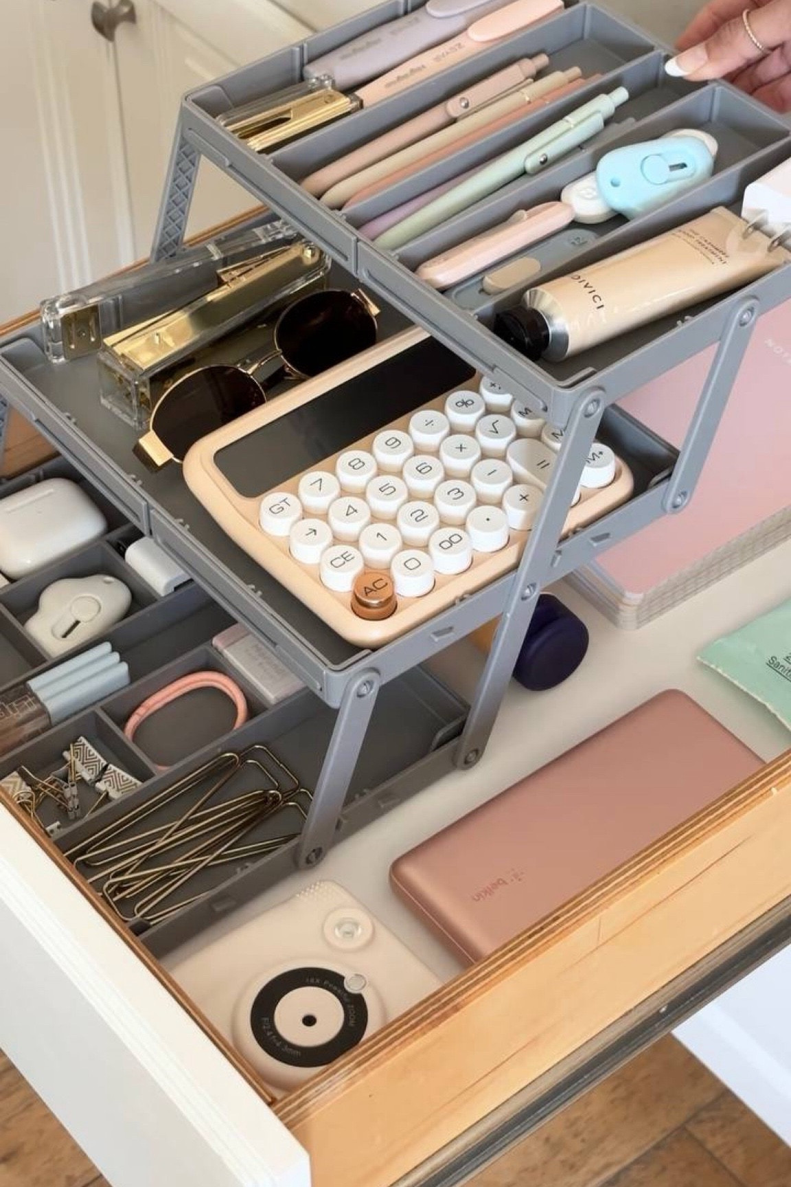 Amazon finds! Click below to shop! Follow me @interiordesignerella for more Amazon fashion!!! So glad you’re here! Xo! 💕✨🤗👯‍♀️ #liketkit @shop.ltk

#LTKfindsunder50 #LTKstyletip #LTKfindsunder100