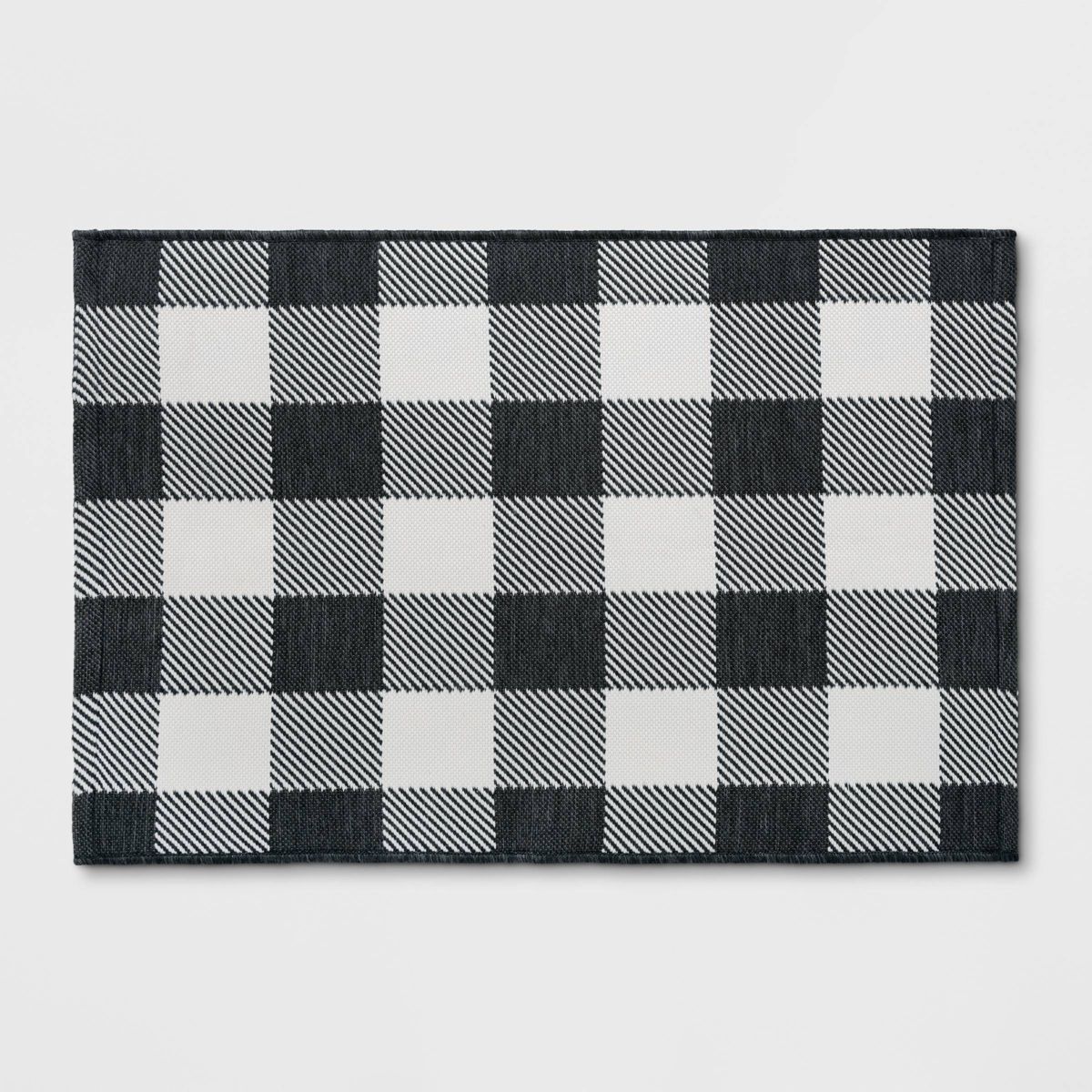2'x3' Washable Reversible Scatter Indoor/Outdoor Accent Rug Black/White - Threshold™ | Target