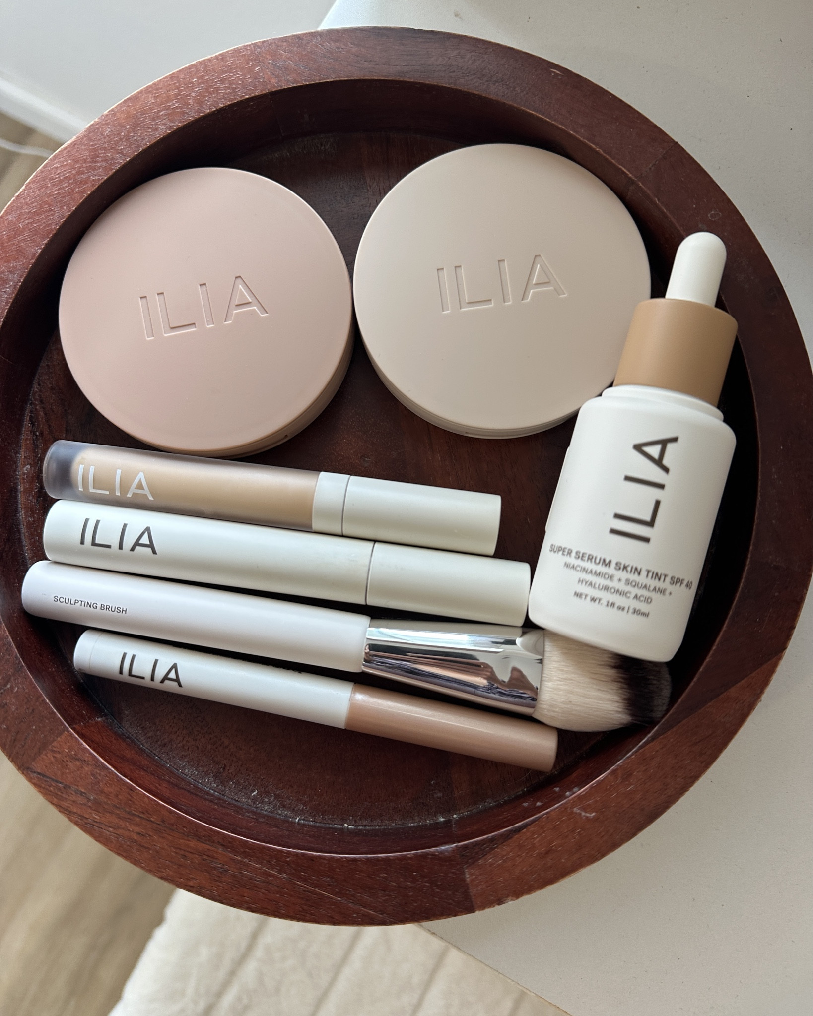 ✨ Dewy in 5 ✨
My go-to ILIA lineup for fresh, glowing skin—perfect when I have mom life chaos but still want to look pulled together. 🌸
Linked everything for you on LTK so you can snag the glow too! 🛒💫

#DewySkin #ILIA #LTKbeauty #CleanBeauty
