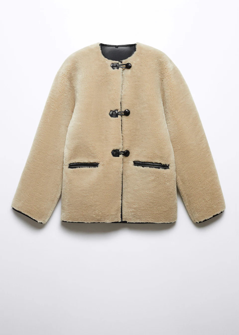 Kunstfellmantel mit applikationen -  Damen | Mango Deutschland | MANGO (DE)