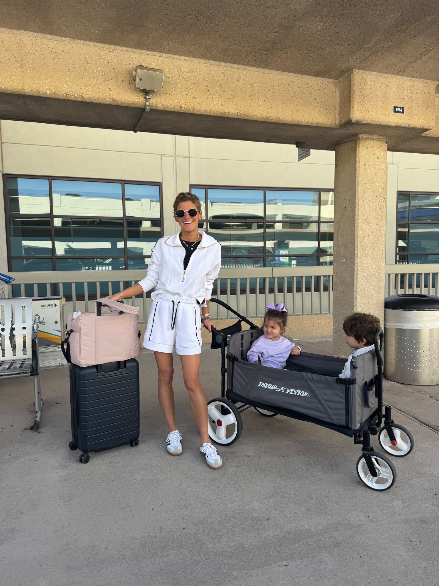 Travel outfit + luggage and fav wagon!