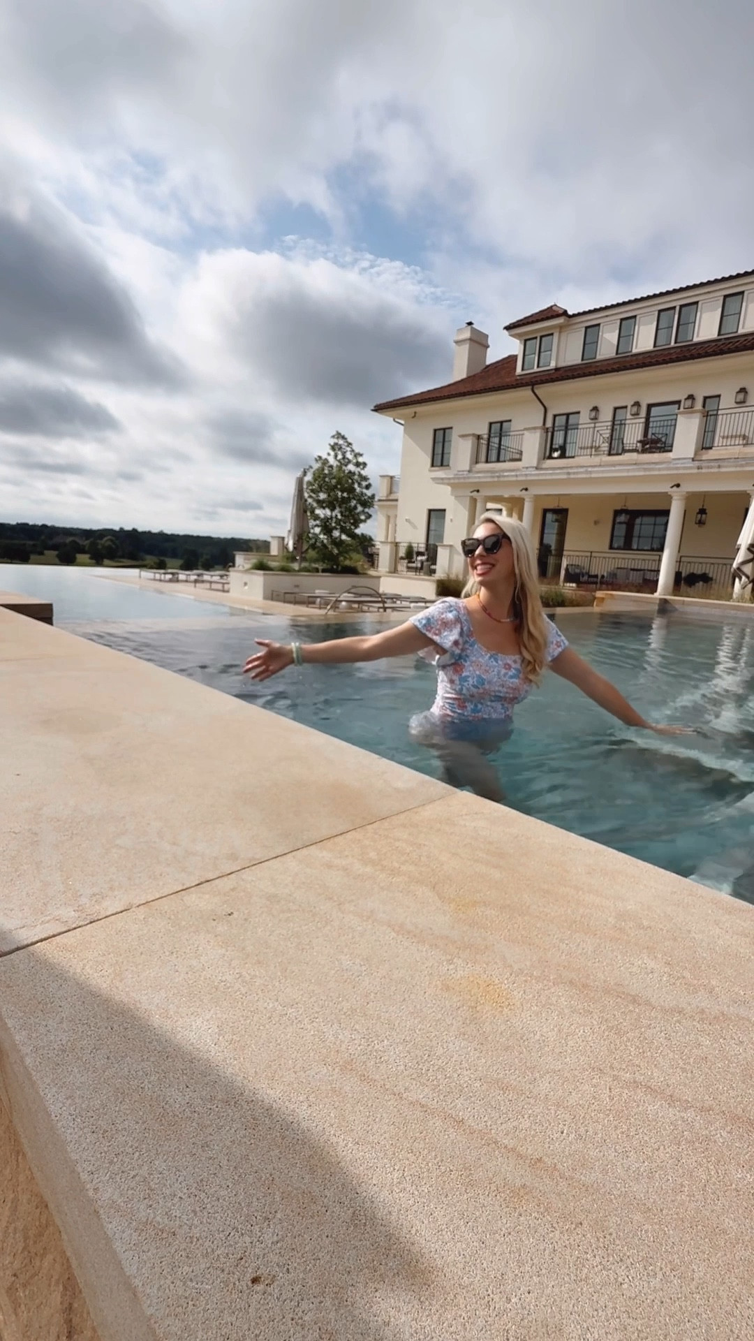 When the vacay drinks kick in 🍹💦

#LTKTravel #LTKSwim #LTKStyleTip