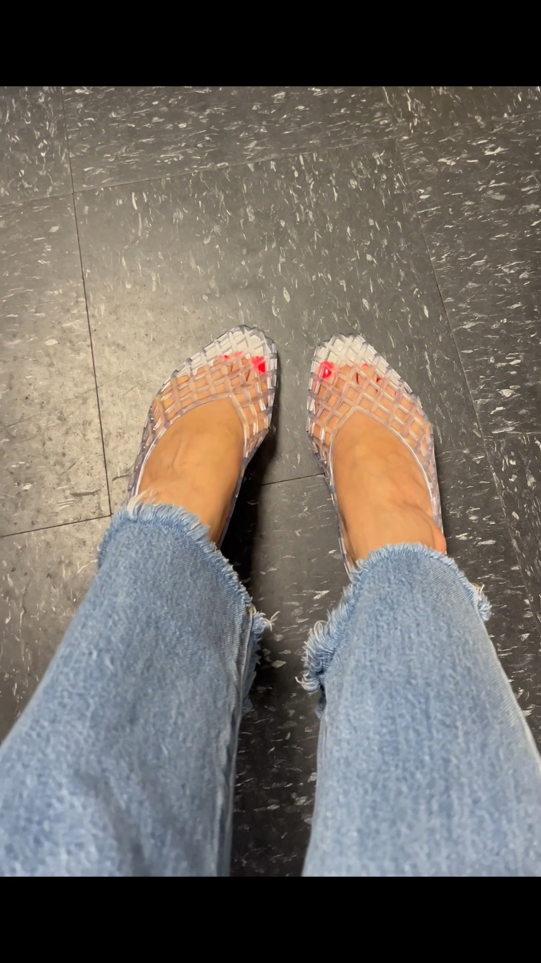 Finally got the clear jellies in! 😍 I’m wearing them with jeans to work for casual day. I’m telling you these jellies are the most comfortable shoes ever!

#LTKgrwm #LTKWorkwear #LTKPetite