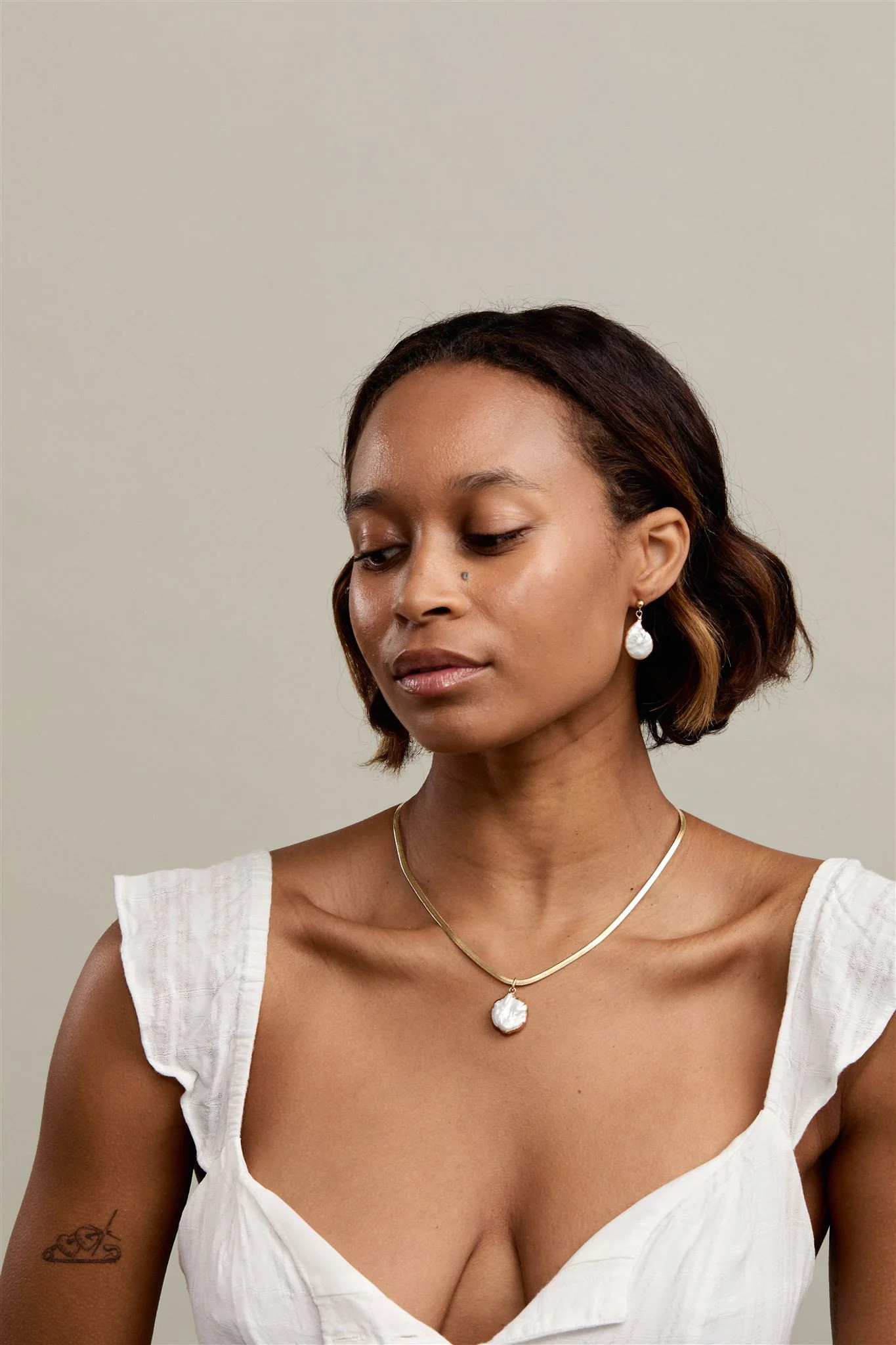 Serina Necklace | Set & Stones