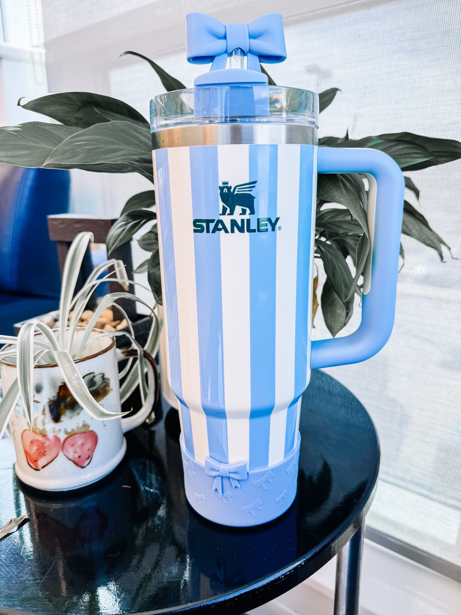 Stanley must haves! The latest Stanley drop is 🔥 #mugmom #stanleyaccessories 

#LTKTravel #LTKFindsUnder50 #LTKActive