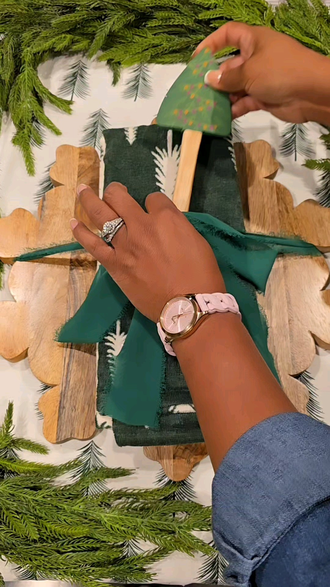 The cutest snowflake serving board for the hostess with the mostess.🤍🎄

#LTKGiftGuide #LTKHoliday #LTKVideo