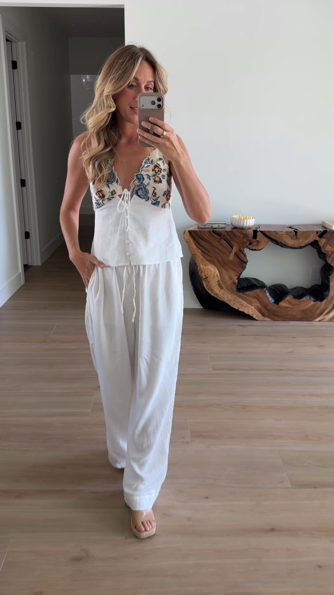 Casual spring outfit 

#LTKSpringSale #LTKSeasonal #LTKootd