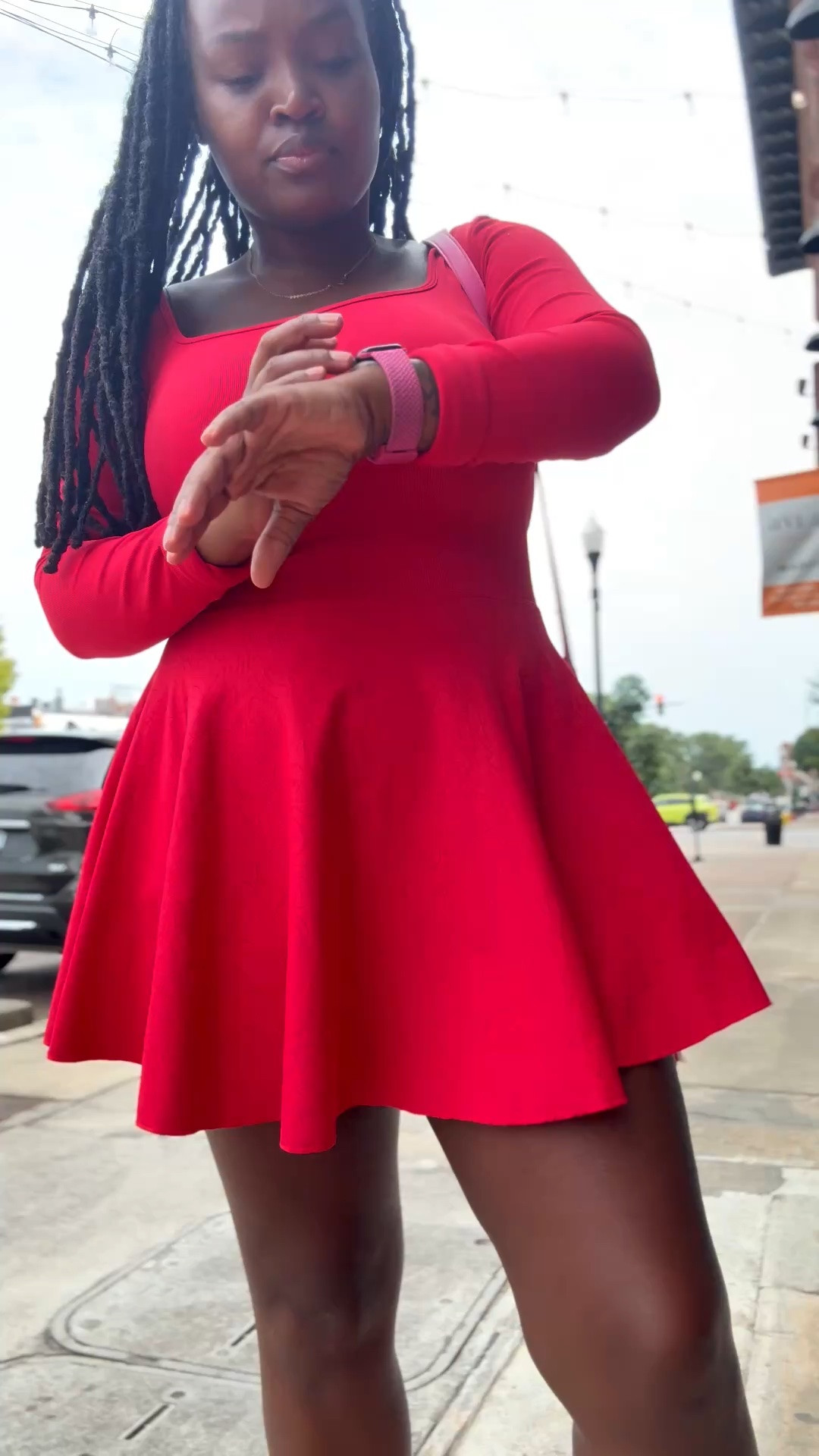 MY GO TO MOM UNIFORM: TENNIS DRESS! 🎾💕

Cute enough for the pictures, comfy enough to chase a toddler around AND still gives sporty chic?! YES PLEASE!

Wore this look to a kids’ party over the weekend with my SHEIN tennis dress, favorite pink PUMAs and my pink Glam Aholic bucket bag.

I linked everything on my LTK!

COMMENT “SHOP” for the link! 🛍️

#MomFashion #TennisDress #MomOutfit #LTKFinds

#LTKfitnessgoals #LTKActive #LTKmomlife