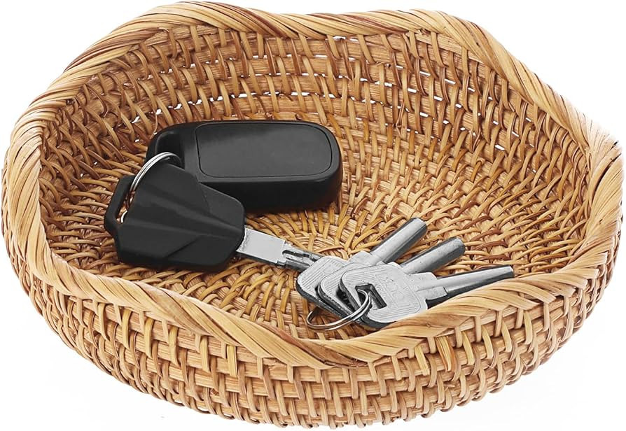 Hipiwe Round Key Basket Bowl for Entryway 7.3" Natural Rattan Fruit Bowl Woven Wicker Basket Serv... | Amazon (US)