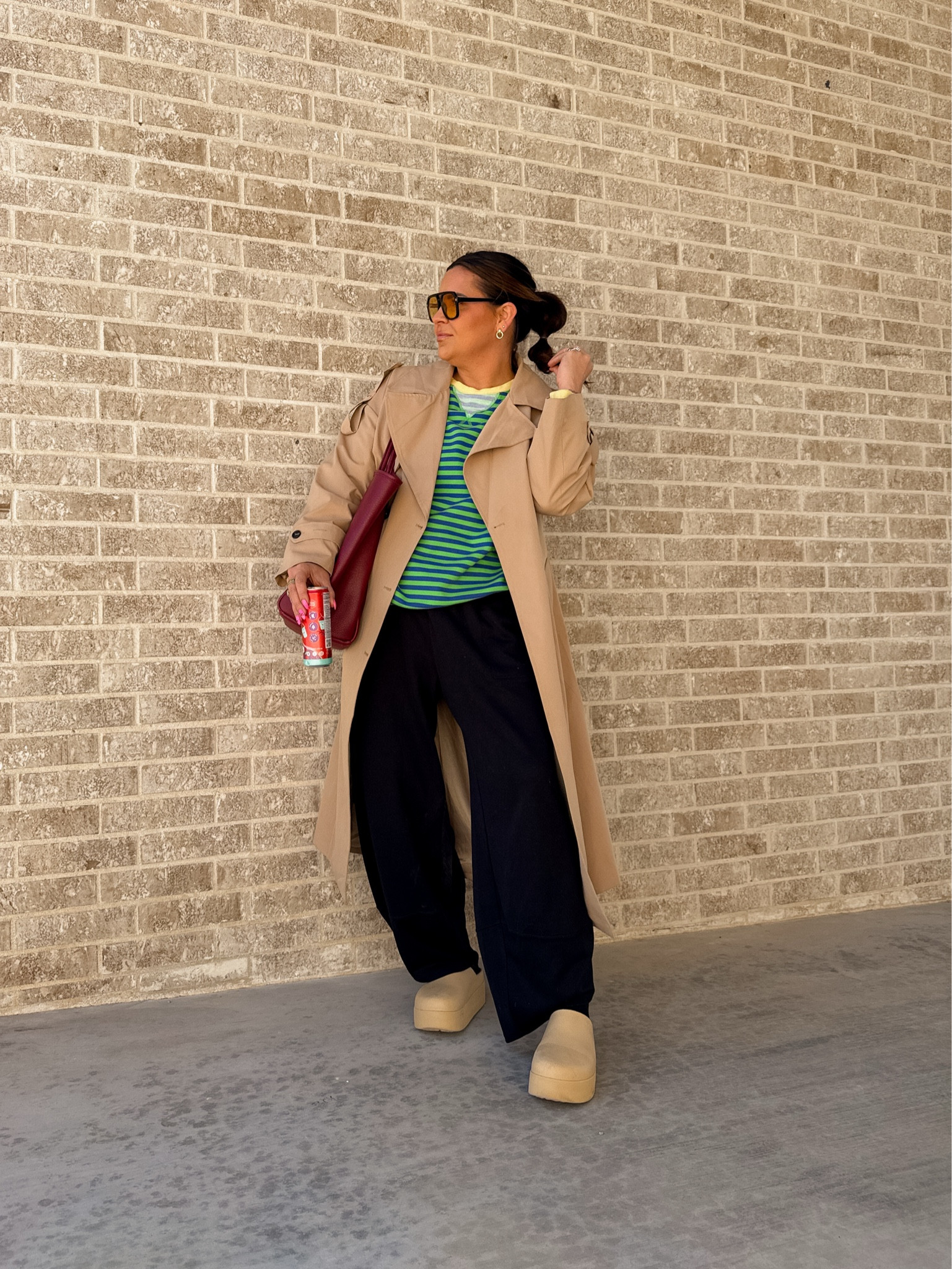 Todays Comfy Outfit:
Sweatshirt: XL
Trench Coat: XL
Tapered Sweatpants: XXL
Croc Clogs: TTS


#LTKFindsUnder50 #LTKMidsize #LTKStyleTip