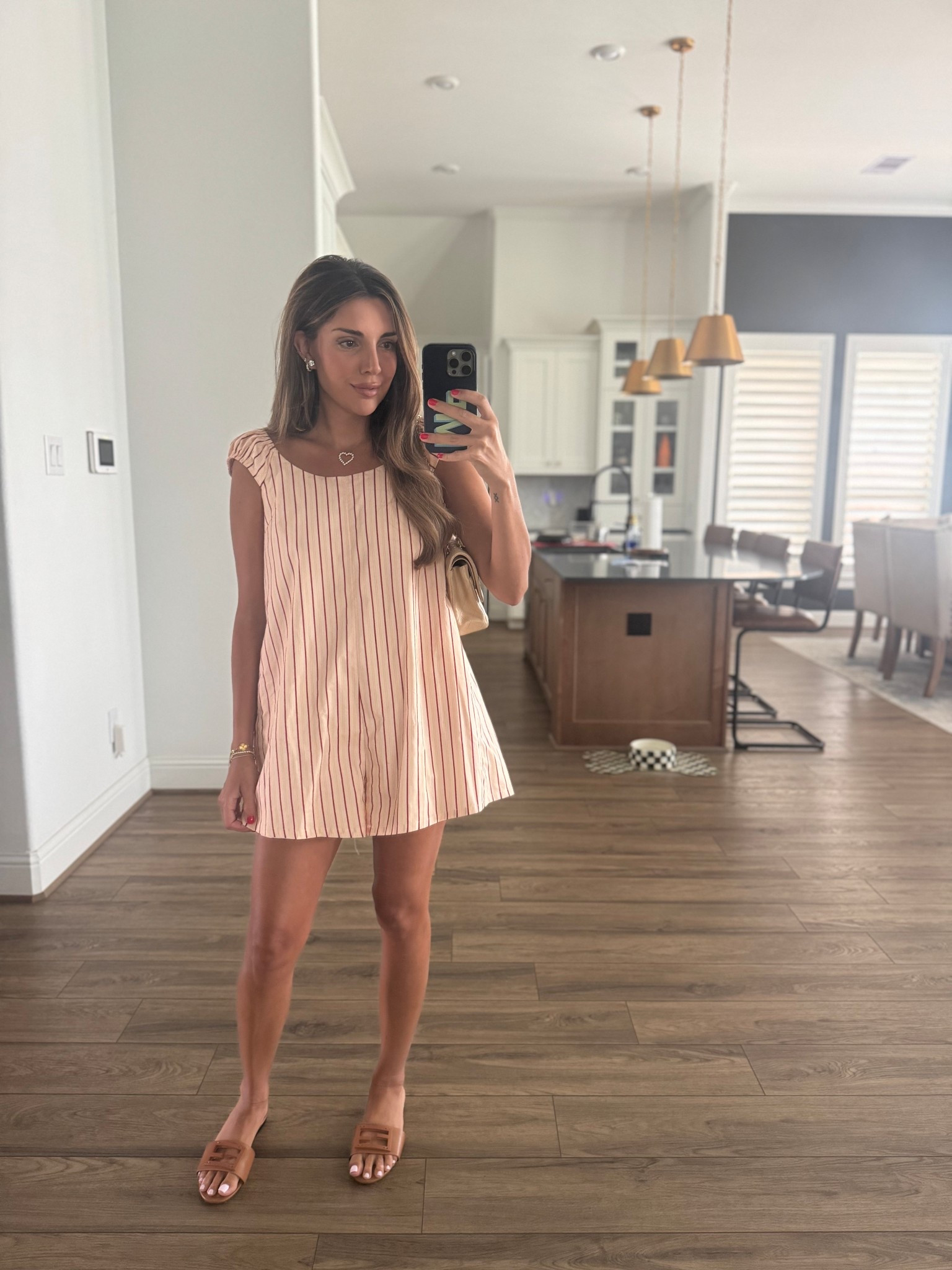 this is like my 10th time in 2 weeks wearing this little romper!!! It’s on sale rn!

size mediumm

#LTKFindsUnder100 #LTKStyleTip