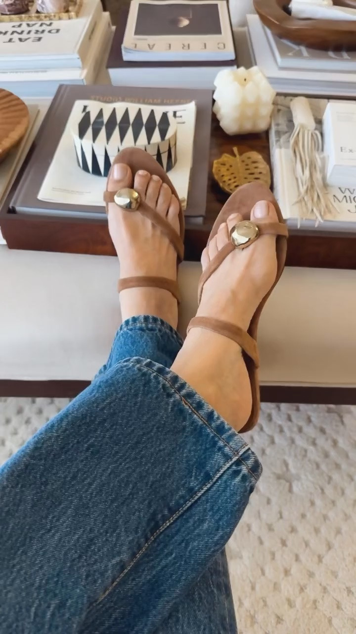 Madewell favorite!

Such a fun sandals to have for spring & summer!,
LolaRioStyle spring outfit ideas , casual style , chic everyday outfits,  spring wardrobe staple , what to wear, @Madewell

#LTKxMadewell #LTKSeasonal #LTKgrwm