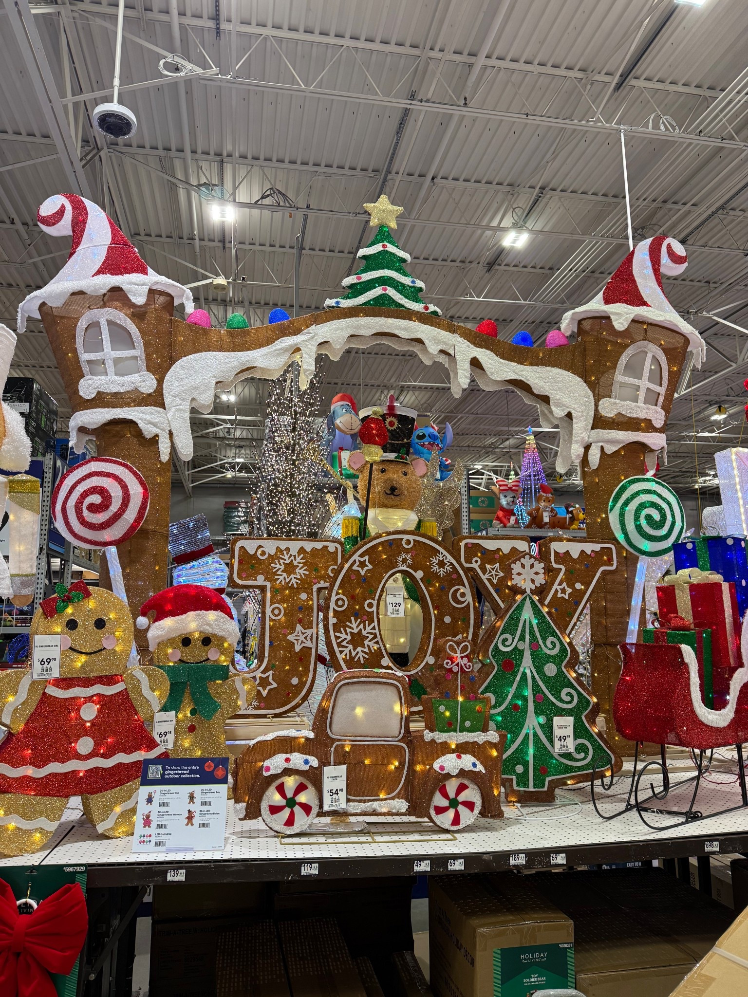 Cutest Christmas decor from Lowe’s😍

#LTKHoliday #LTKCyberWeek #LTKHome