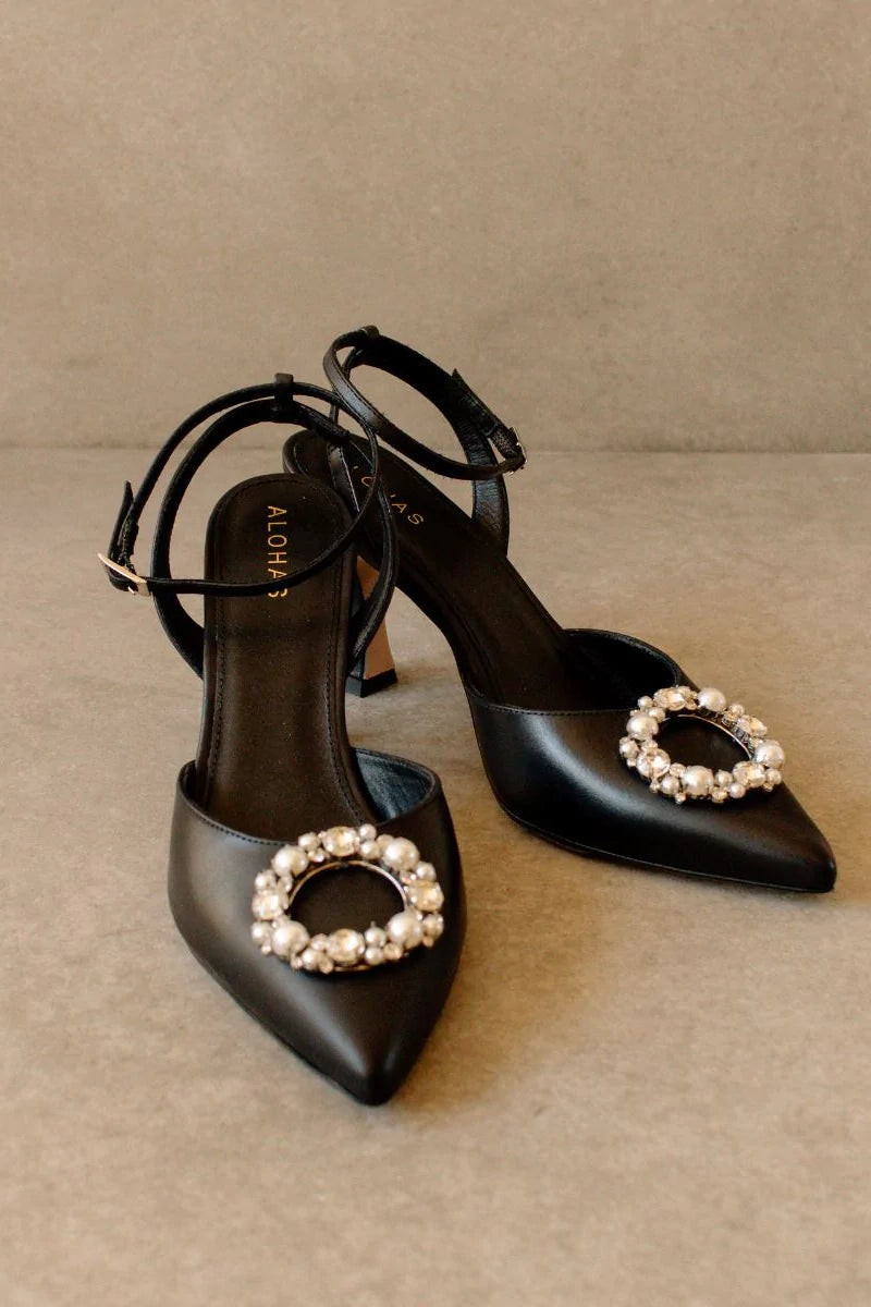 Alohas Cinderella Crystal Black | Hansen and Gretel