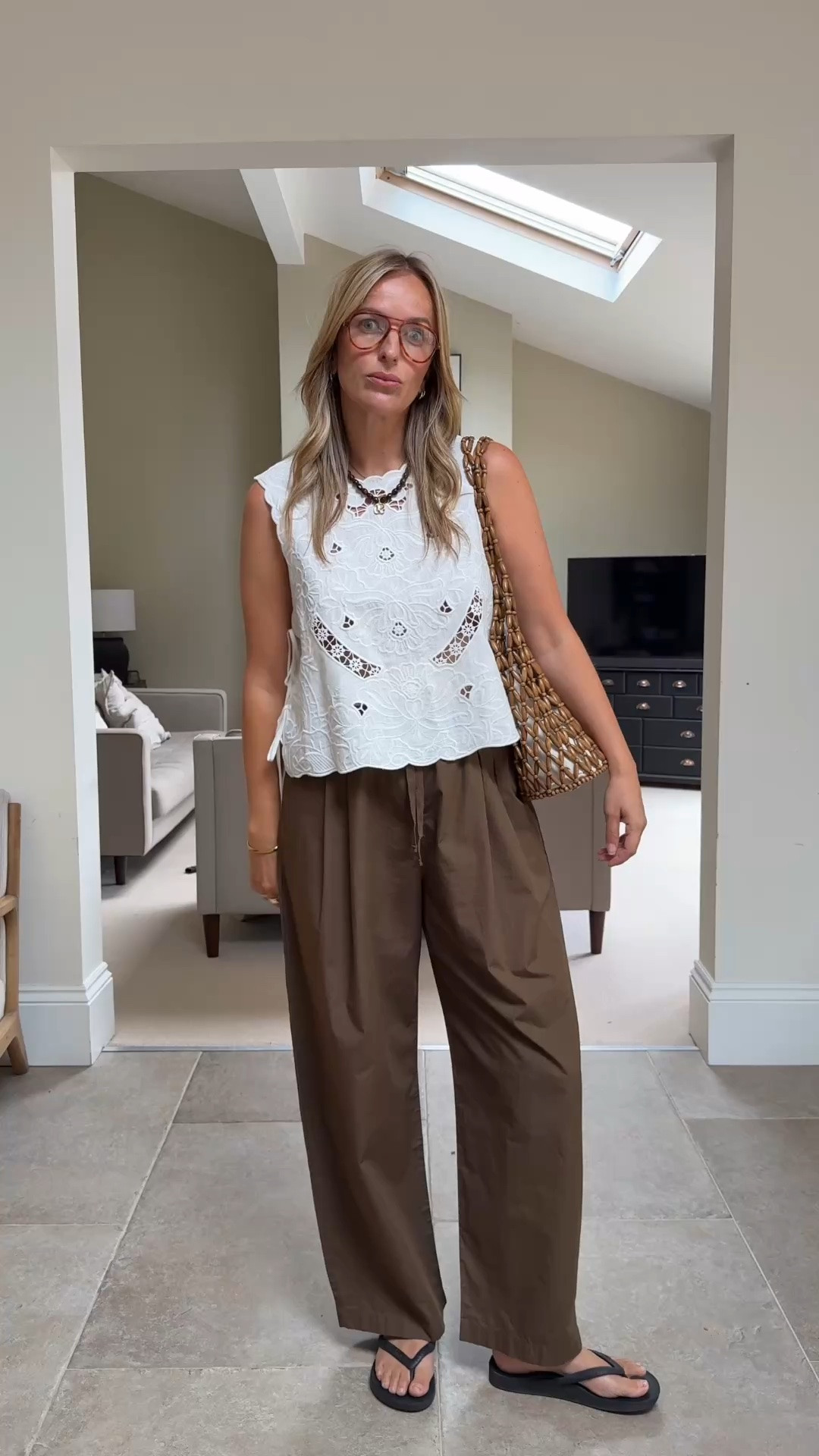 Styling that Zara top with the olive trousers 
Wearing a large in both pieces

#LTKsummer #LTKtravel #LTKstyletip