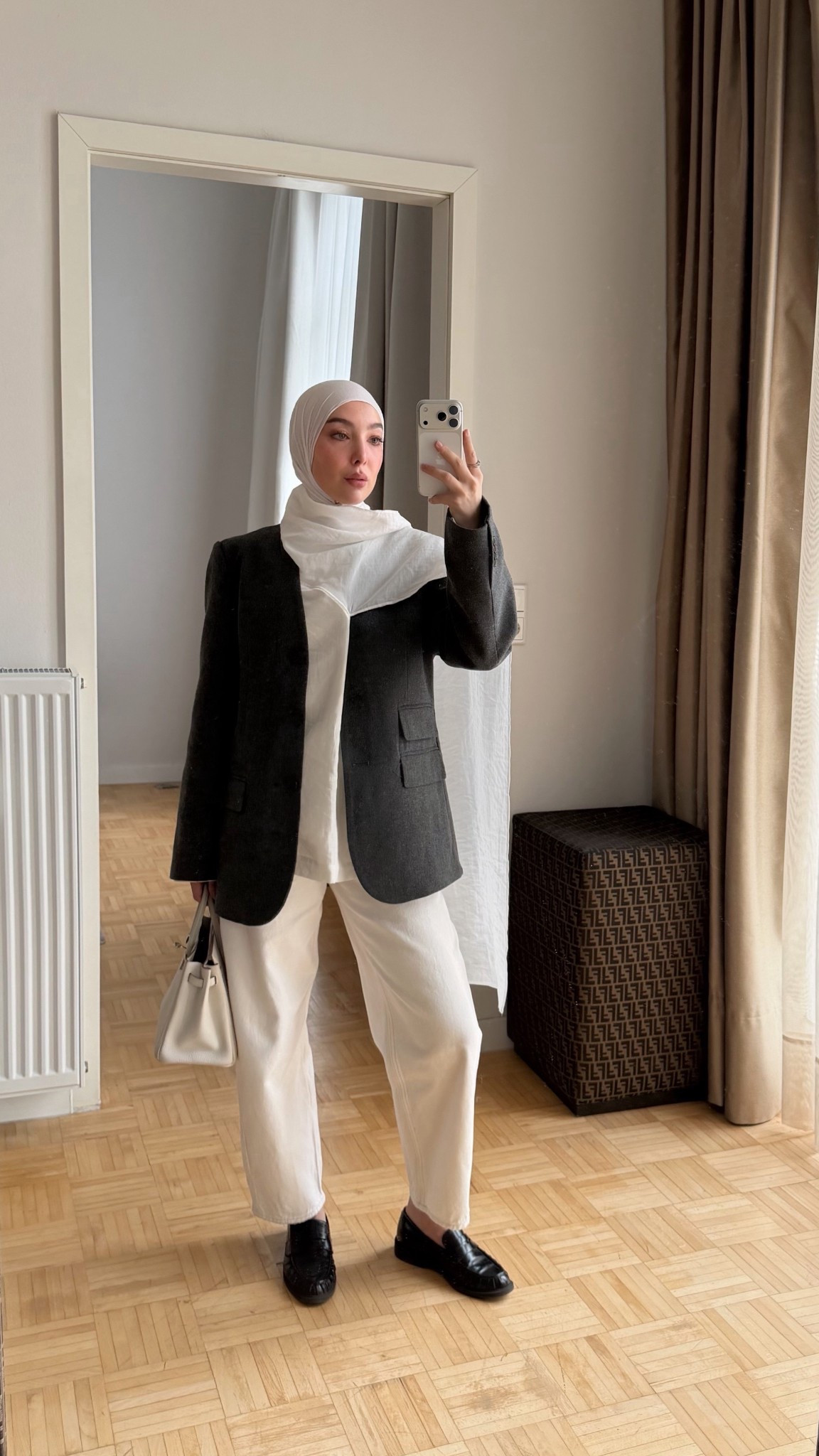 jeans & a cape blouse #spring 

#LTKstyletip #LTKeurope #LTKspring