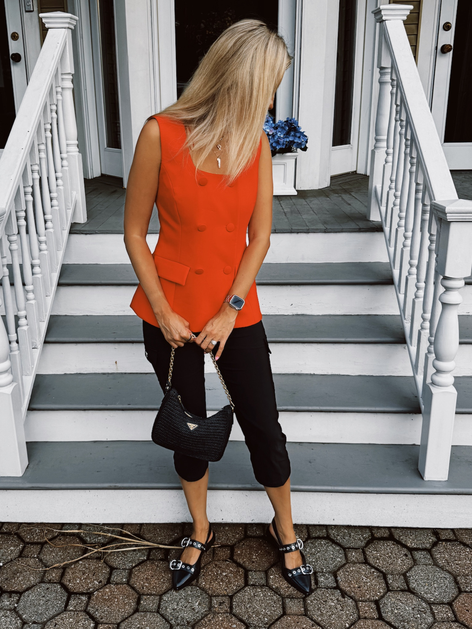 #ad Ciao Bella! Capri pants are back in style! @89thmadison #89thmadison #89thmadisonpartner #EssentialsEveryday

Capri pants outfit • summer outfits • basic outfit • easy summer outfit 

#LTKStyleTip
