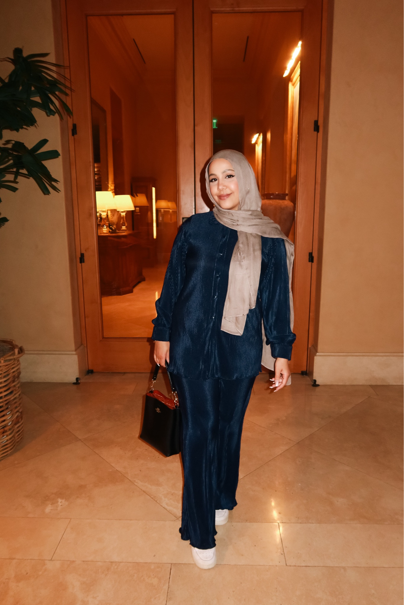 My favorite 2-piece set for date nights

#LTKFindsUnder50 #LTKStyleTip #LTKFindsUnder100