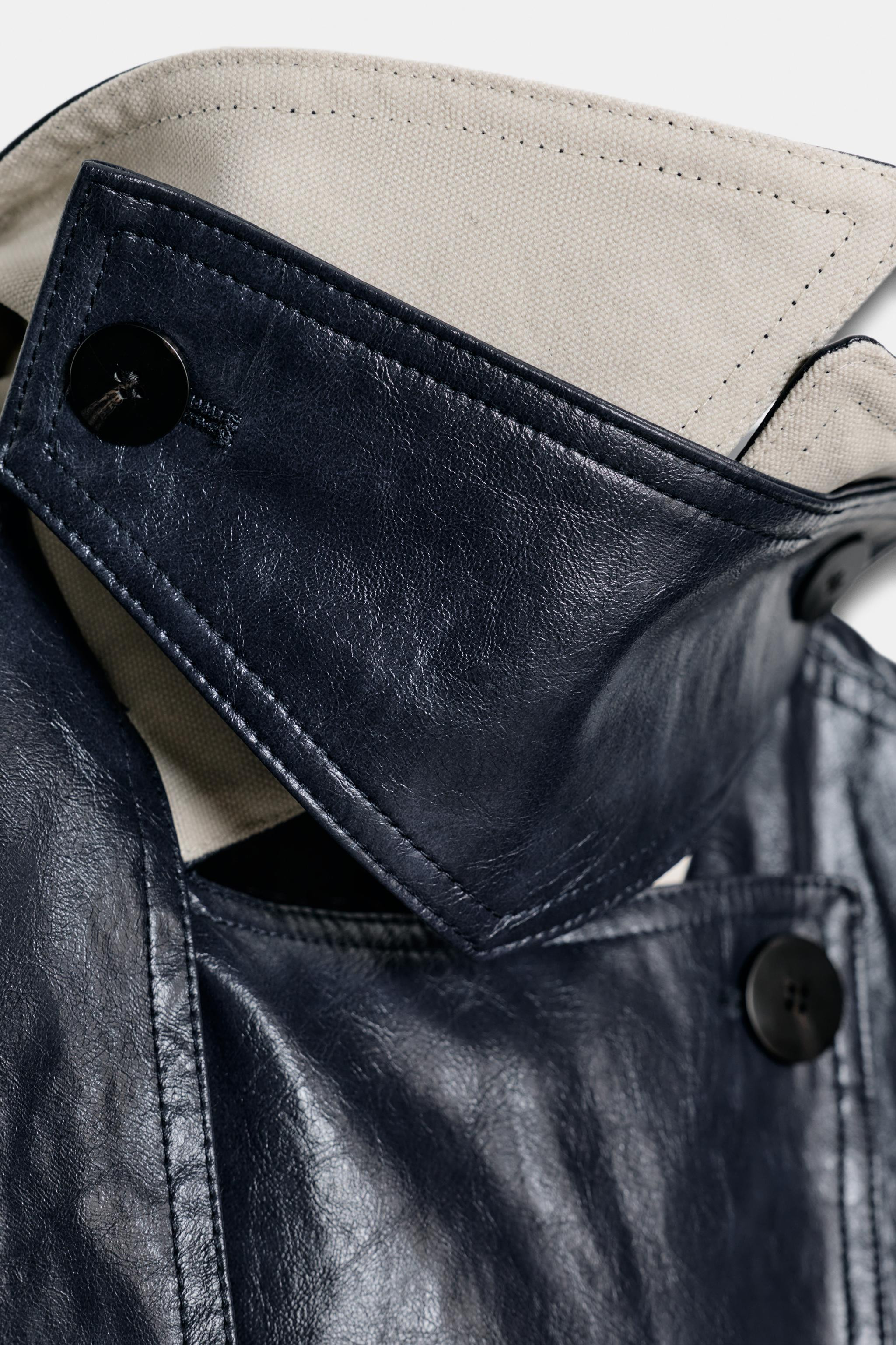 OVERSIZE-TRENCHCOAT IN KUNSTLEDEROPTIK ZW COLLECTION | Zara DE