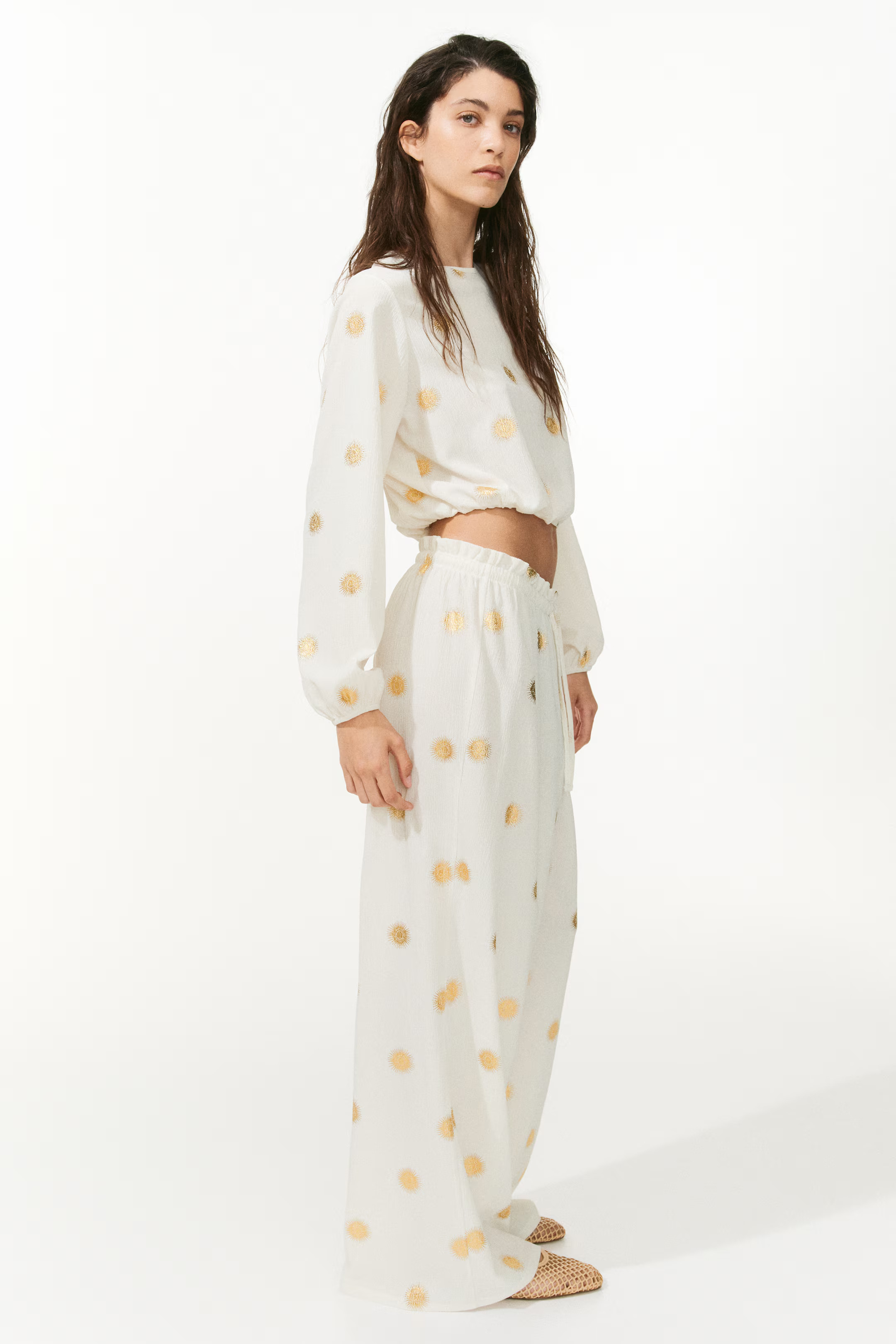Crinkled jersey drawstring trousers | H&M (UK, MY, IN, SG, PH, TW, HK)