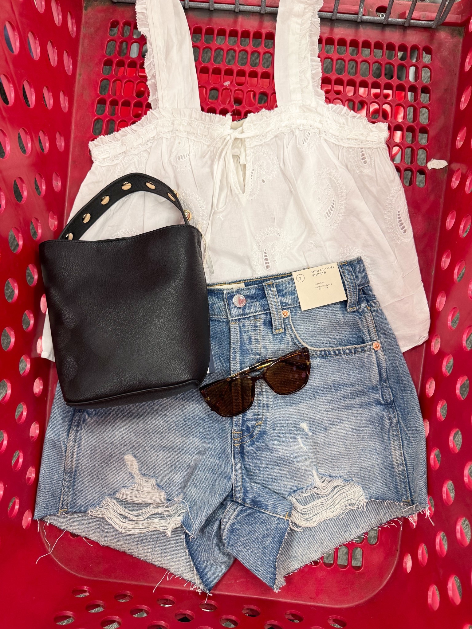 Summer Outfit Idea! Perfect for Vacay☀️

#targetpartner #target #targetstyle @Target 

#LTKSaleAlert #LTKootd #LTKgrwm