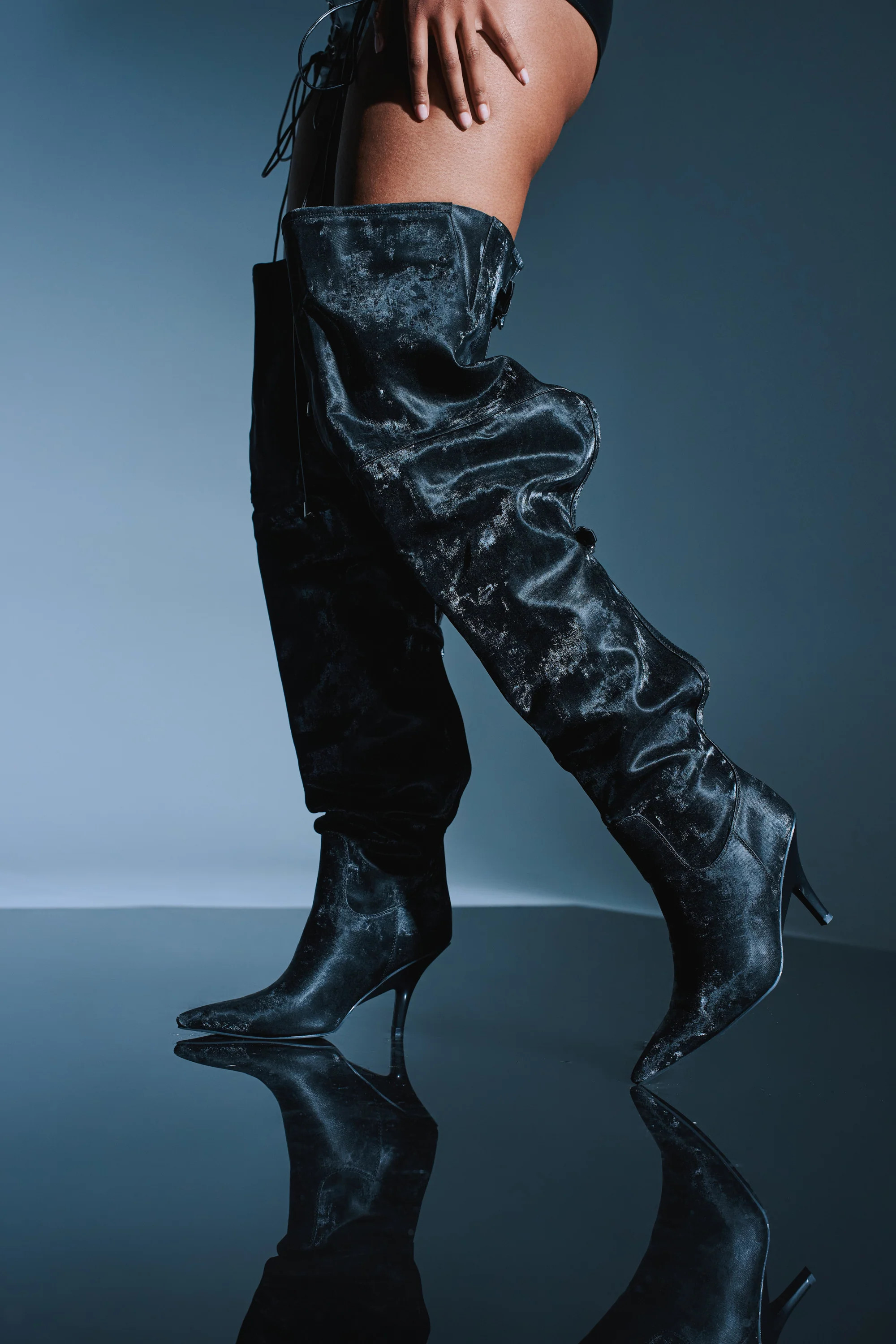 AZALEA WANG BACKER BLACK SHINE OVER THE KNEE BOOT | AKIRA