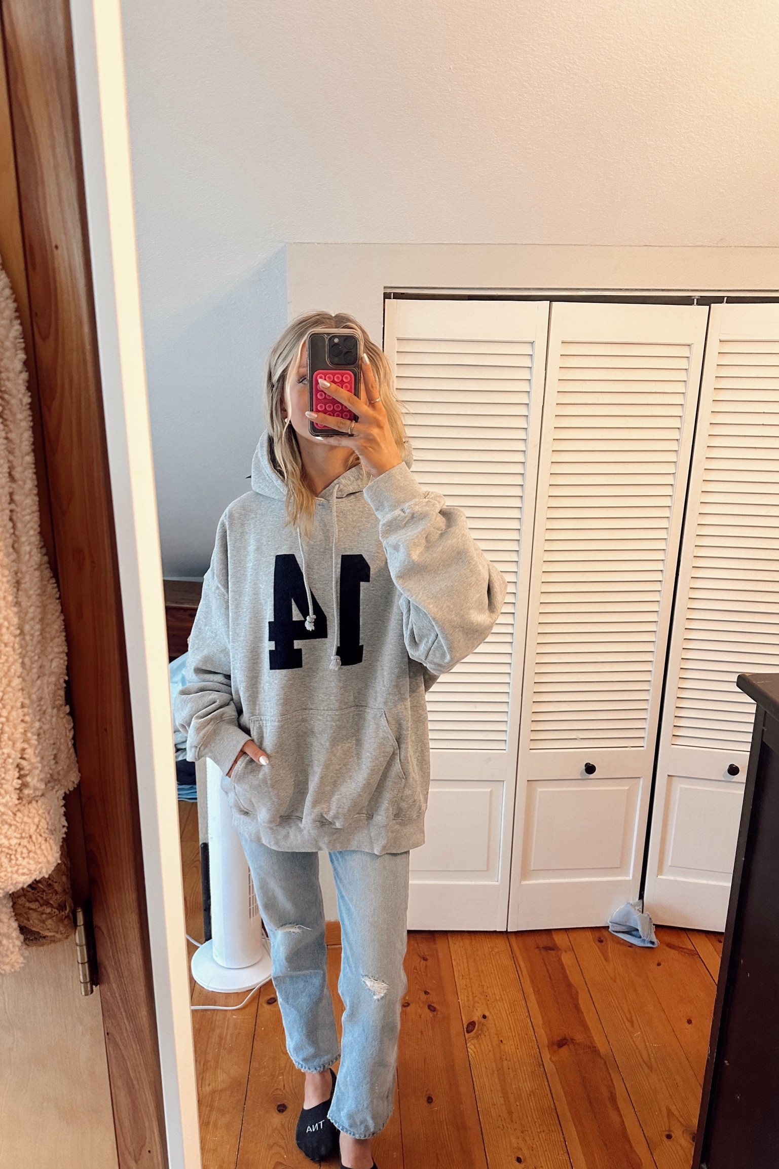 Comfiest new Brandy Melville sweatshirt

#LTKfindsunder50 #LTKstyletip