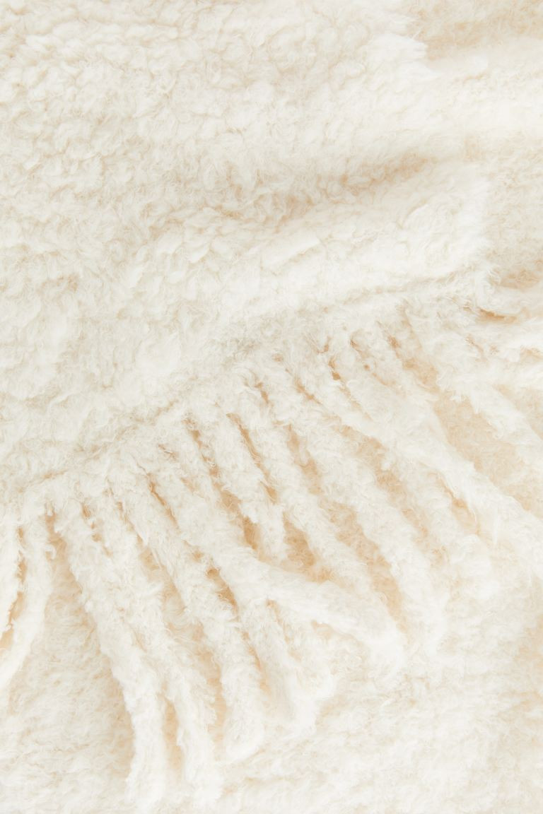 Bouclé Scarf | H&M (UK, MY, IN, SG, PH, TW, HK)