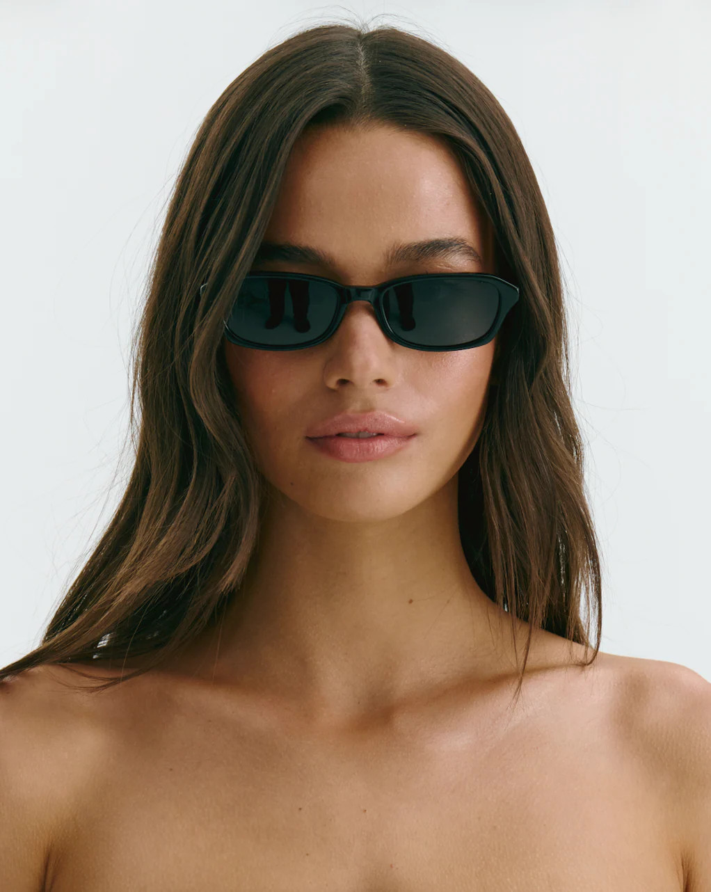 MADI BLACK | Neima Row