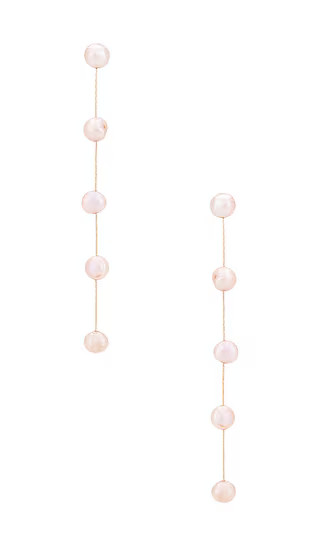 Pearl Dangle Earring in Champagne Pearl | Revolve Clothing (Global)