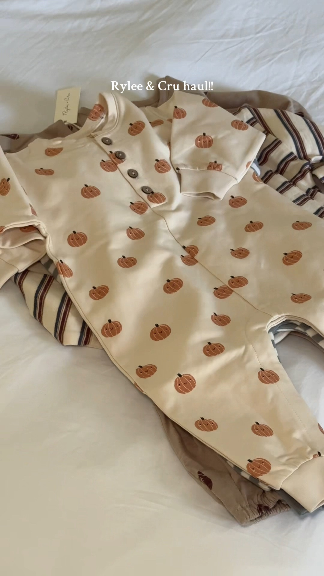 Baby boy fall fashion >>>

#LTKBaby #LTKKids #LTKFamily