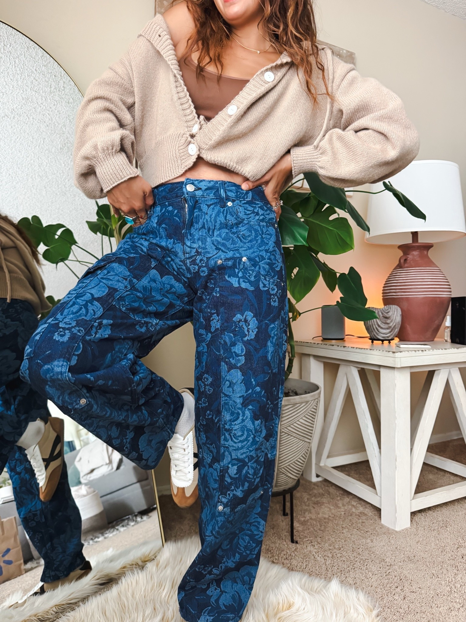Walmart finds I’m loving lately 🤎 Barrel jeans + lace-up sneakers + a chic statement watch = an easy everyday outfit that looks put together without trying too hard. These are the kind of versatile pieces you can mix, match, and wear on repeat. ✨
Jeans size 2
Shoe size 8 tts

Walmart finds, Walmart fashion, Walmart style, Walmart partner, barrel jeans, women’s barrel jeans, lace-up sneakers, women’s sneakers, statement watch, affordable fashion, everyday outfits, casual women’s fashion, wardrobe essentials, versatile fashion finds, Walmart clothing, outfit ideas, LTK finds.

#walmartpartner #walmartstyle #WalmartFinds #WalmartFashion #WalmartClothing #BarrelJeans #LaceUpSneakers #WomensFashion #EverydayStyle #CasualStyle #AffordableFashion #FashionFinds #StyleInspo #LTKFinds @Walmart

#LTKootd #LTKSaleAlert #LTKmomlife