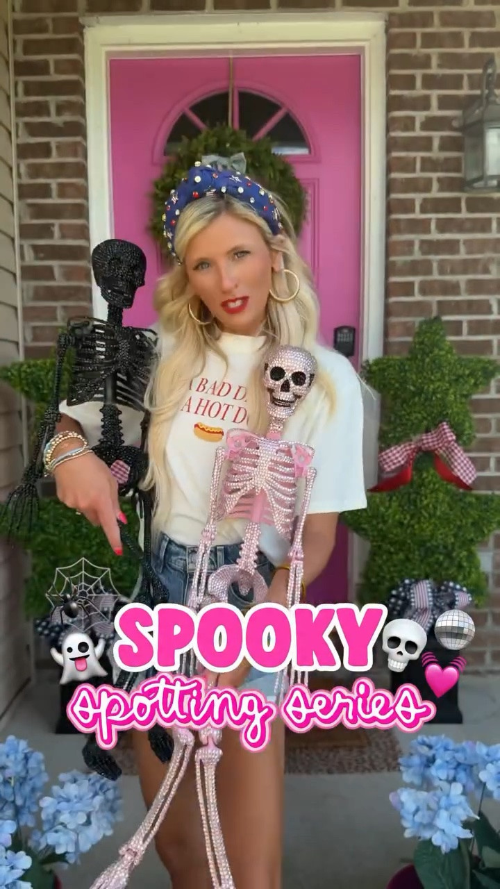 🚨 Spooky Spotting episode 3! 👻 Say BLING to shop! 🛒 

Happy Birthday, America... now back to our regularly scheduled Halloween programming. 💀🇺🇸😂

Spooky Spotting is officially making its way back @michaelsstores and I fear the Halloween decor gets better every stop. 

THE RHINESTONE 3ft PINK skeleton speaks for itself! 👏🏻🩷🤩

Which Halloween find would you bring home? 👻✨ Where should I go next for the next Spooky Spotting? 💓

#halloween2026 #michaelshalloween #halloweenhunting
#HalloweenDecor #halloweenfinds