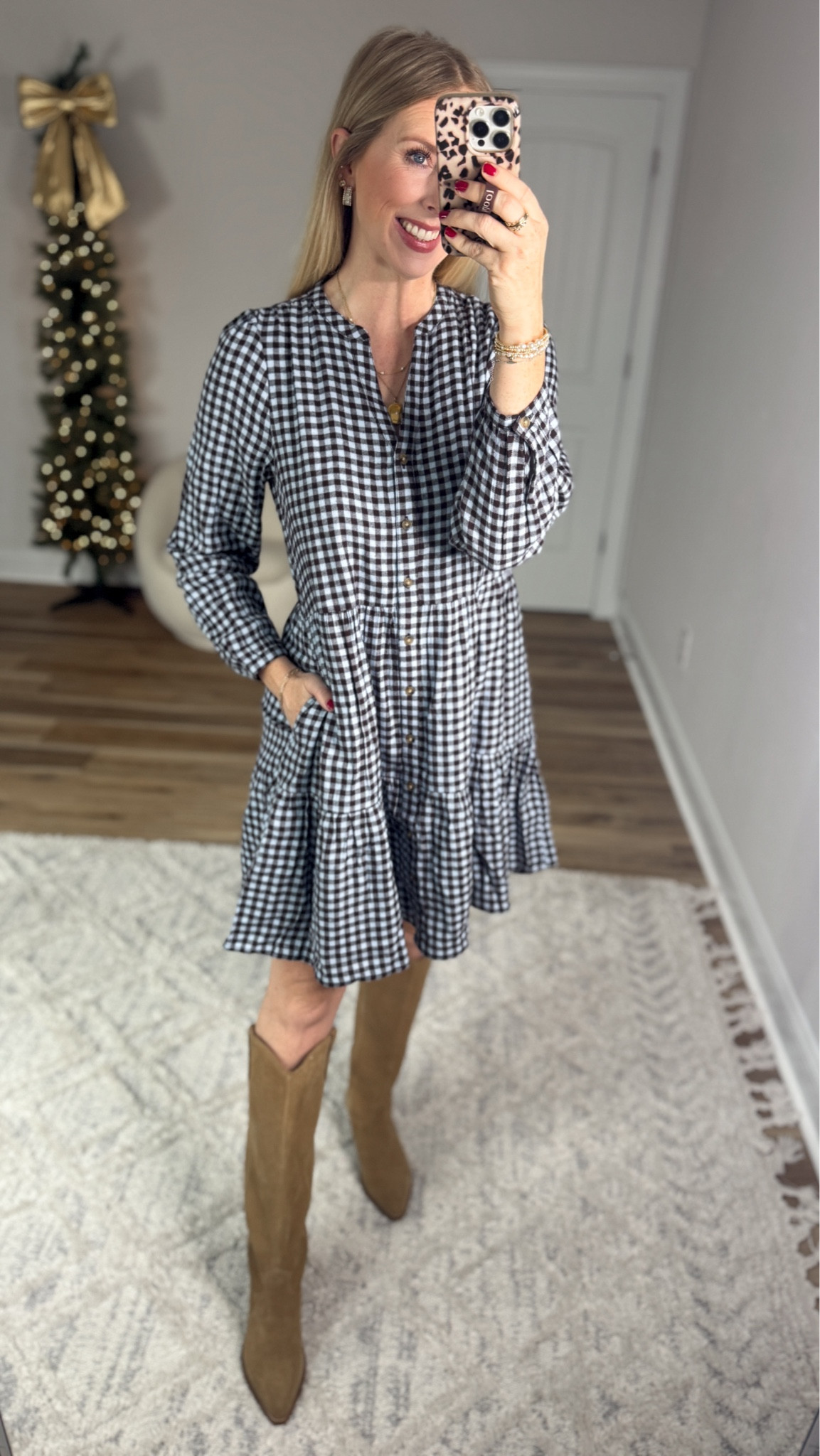 Daily try on, Walmart outfit, Walmart fashion, Walmart try on, time and tru, tiered mini dress

Small 

#LTKWorkwear #LTKootd #LTKFindsUnder50