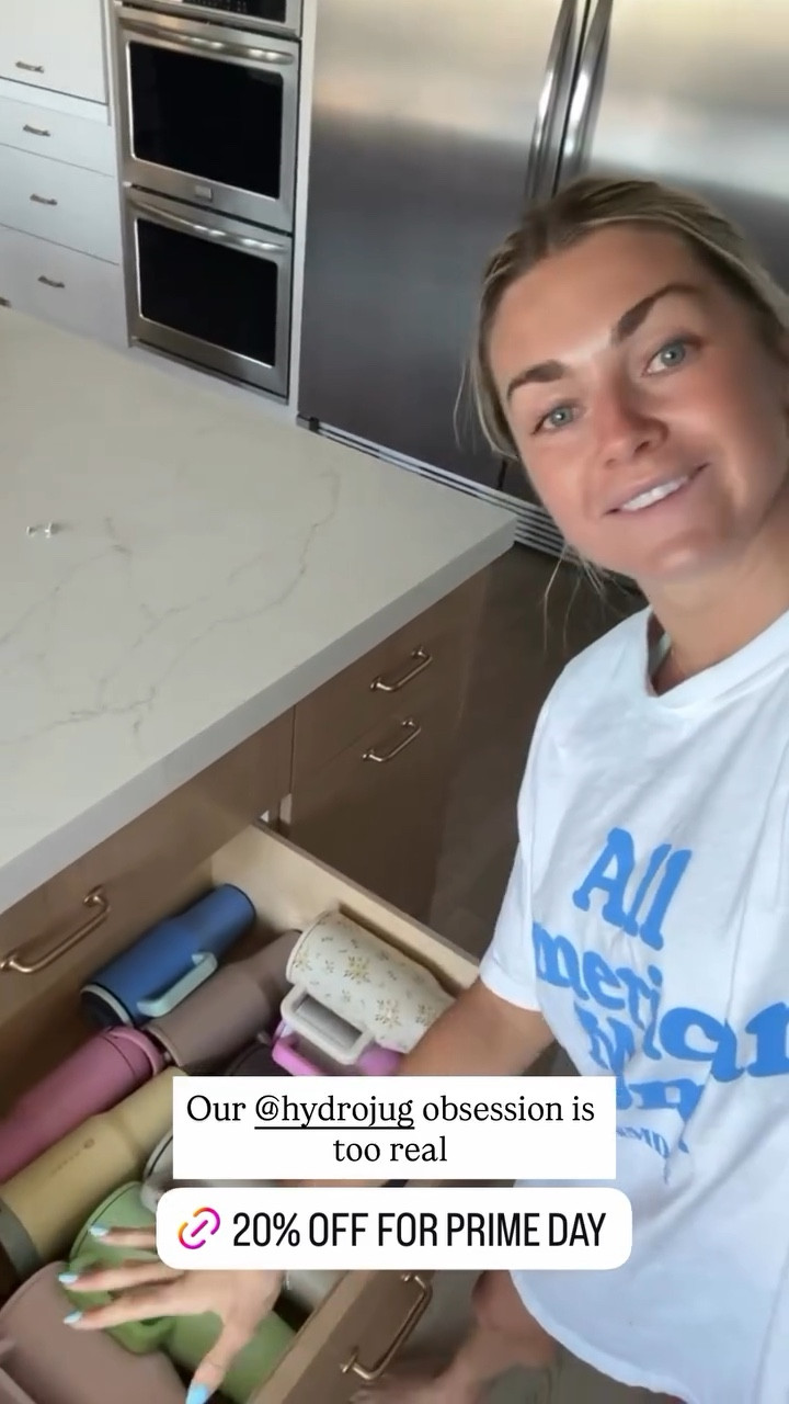 Our @hydrojug obsession is too real and they’re 20% off for prime day!

#LTKFindsUnder50 #LTKSaleAlert #LTKHome