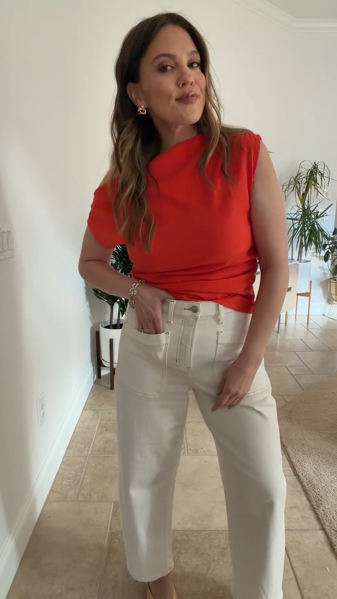 White jeans for spring that actually flatter your body AND are comfortable too!!! I’m wearing a medium and a medium in the top. Get it 20% off now exclusively through the LTK app!🤍

spanx, women’s fashion, LTK spring sale, white denim, orange top, spring fashion, ootd

#LTKgrwm #LTKSpringSale