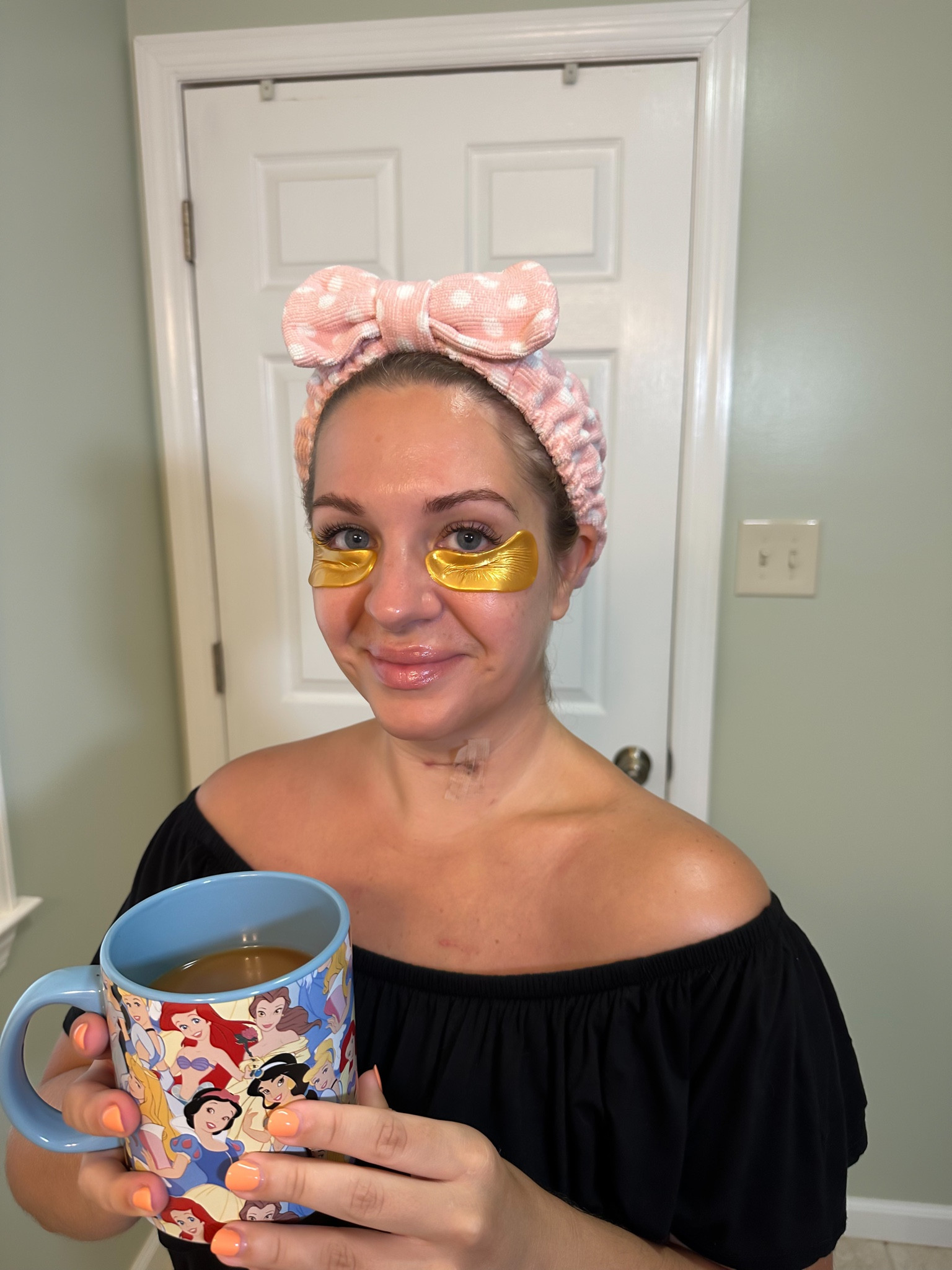 Sharing my favorite morning skincare products! The full reel with steps is posted on my Instagram account! 🙃