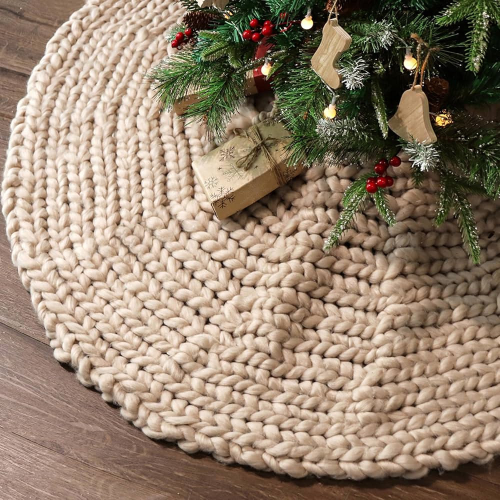 LimBridge Chunky Knit Tree Skirt: Handmade 48 Inch Beige Heavy Chunky Yarn Knitted Thick Crochet ... | Amazon (US)