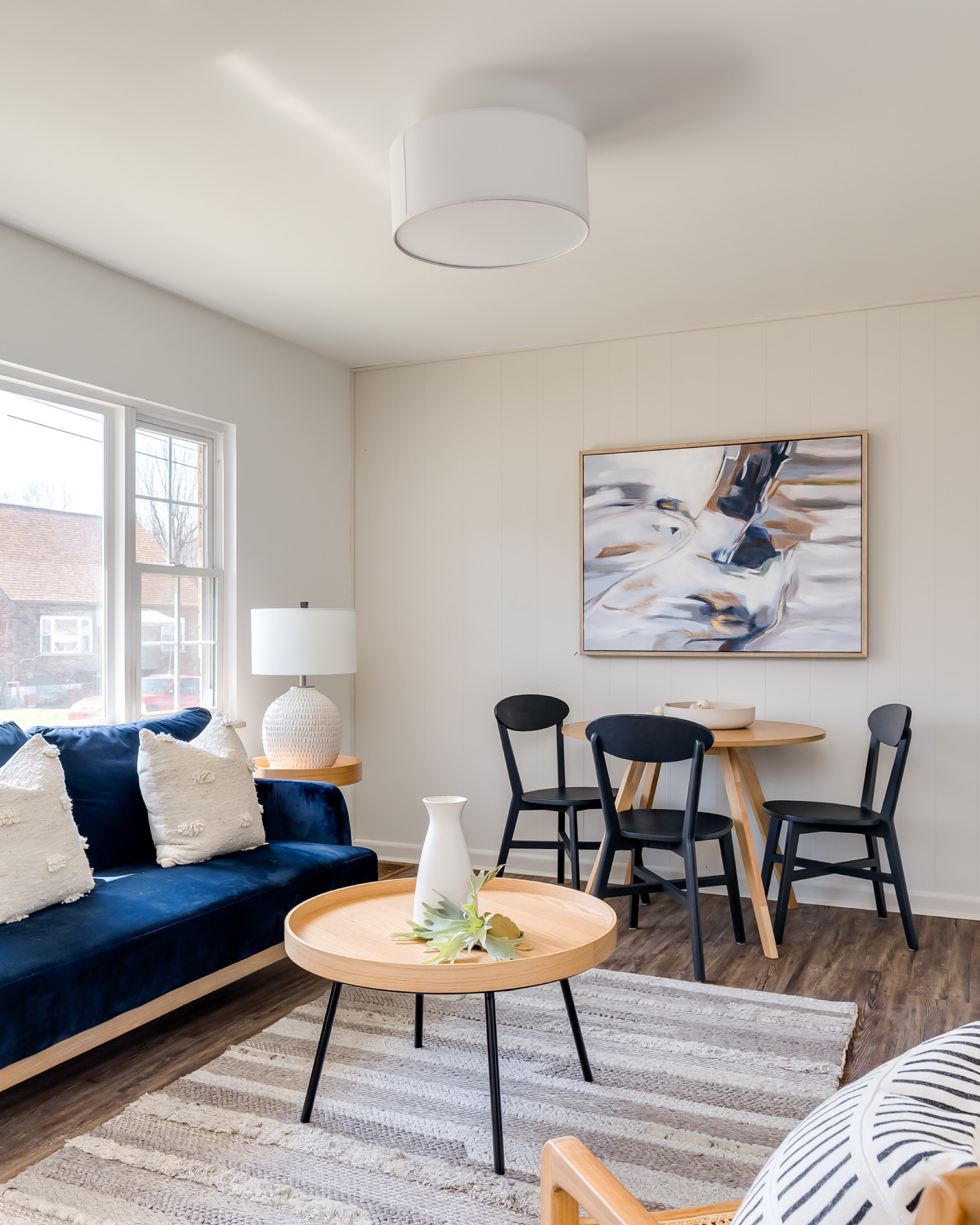 Ridge Flip - Living Room