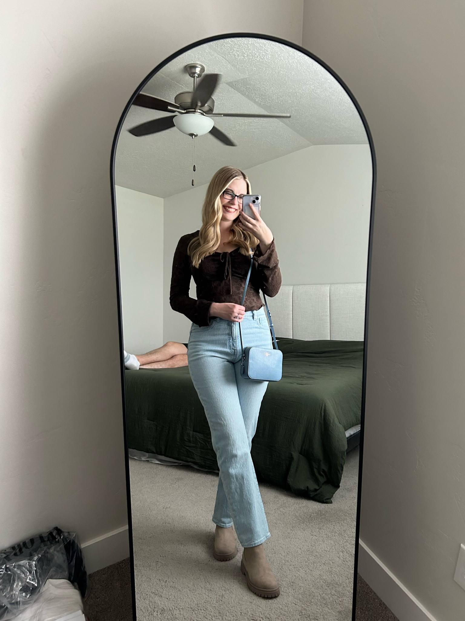 Cute and casual fall outfit 🤎 Brown long-sleeve top size large, ward wash Madewell jeans size 29, and light taupe brown chelsea boots size 8. 

#LTKSaleAlert #LTKStyleTip #LTKShoeCrush