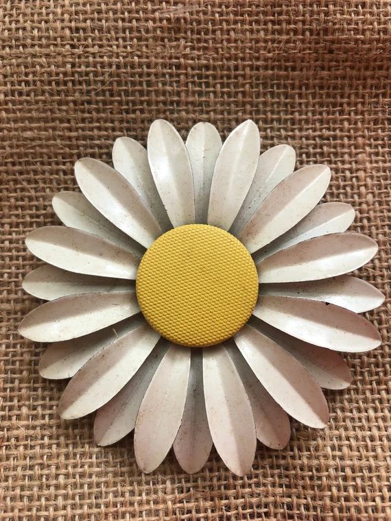 Vintage Enamel Daisy Flower Pin Brooch Vintage | Etsy | Etsy (US)