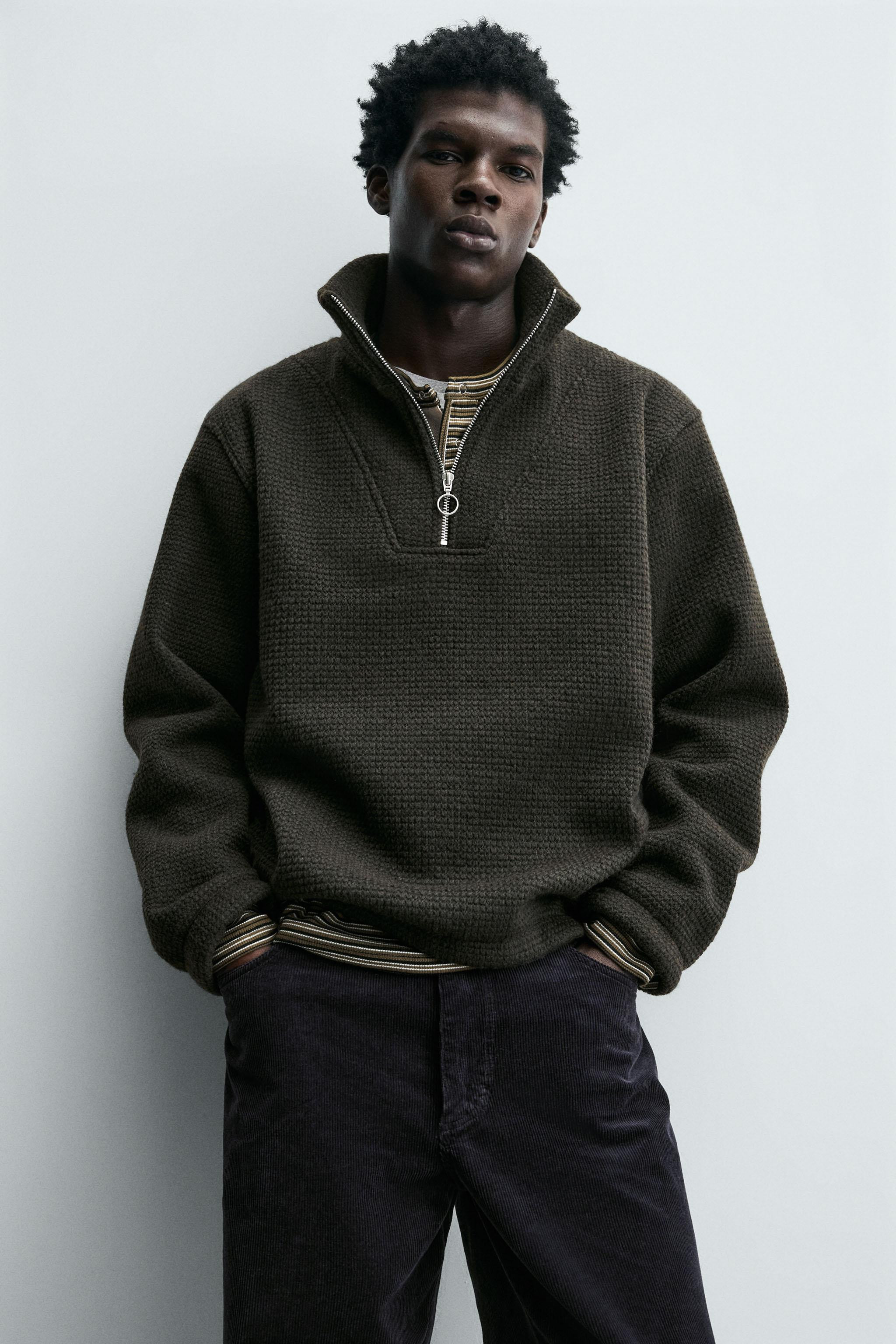 TEXTURED QUARTER-ZIP SWEATSHIRT | Zara US