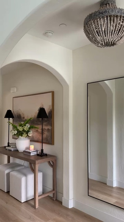 Spring entryway 🌿

Fresh, classic, modern, and welcoming.

#LTKHome