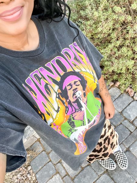 Hendrix t-shirt, band tee, band t-shirts, pattern mixing, print mixing, vans, checkered print, edgy style

#LTKshoecrush #LTKfindsunder50 #LTKstyletip