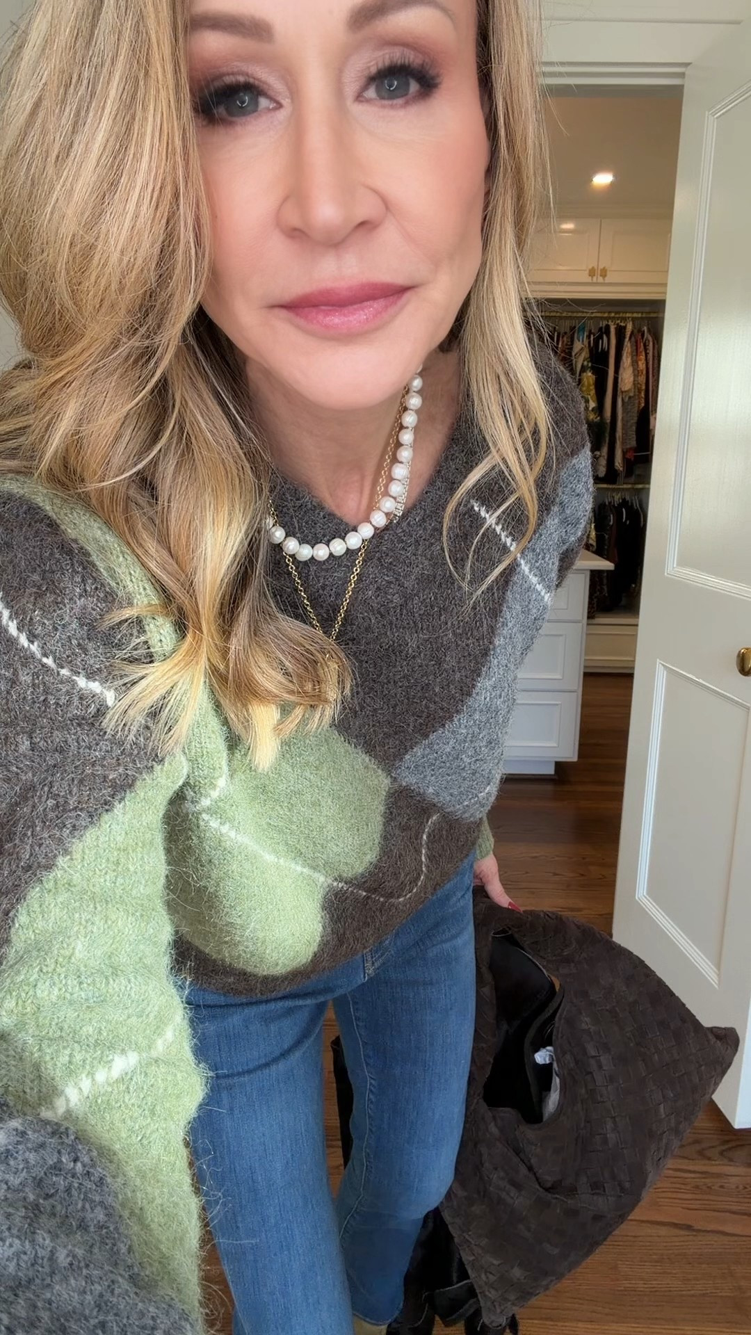 Shopping my closet, wearing my clothes and adding a few new pieces to fill in the gaps.  I’m wearing an argyle sweater, cropped skinny jeans, stiletto booties, layered necklaces, a brown suede bag and a vintage pony hair moto jacket!


#LTKootd #LTKSeasonal #LTKOver40