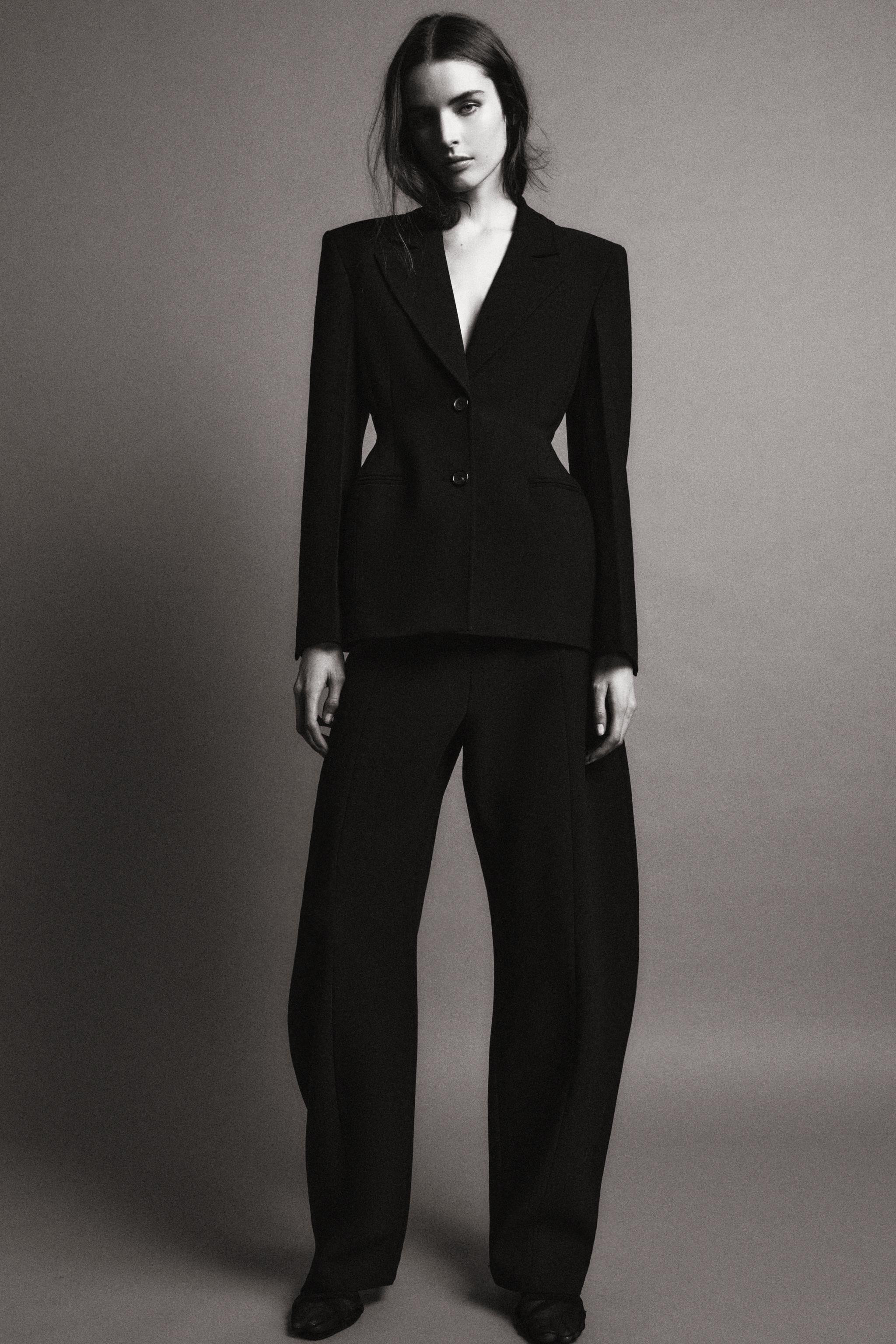 FITTED BLAZER WITH TOPSTITCHING ZW COLLECTION | Zara UK